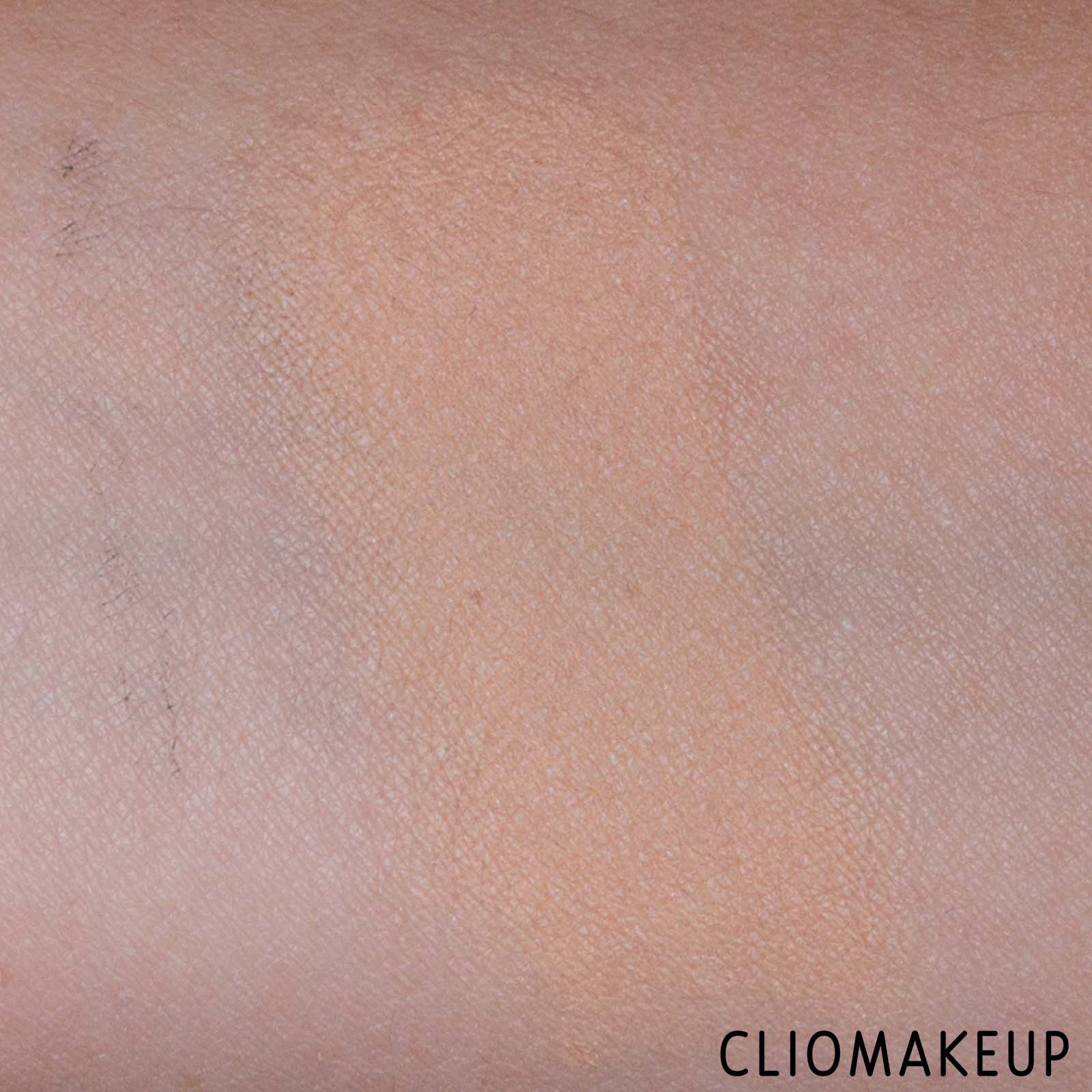 cliomakeup-recensione-mac-studio-fix-soft-matte-foundation-stick-9