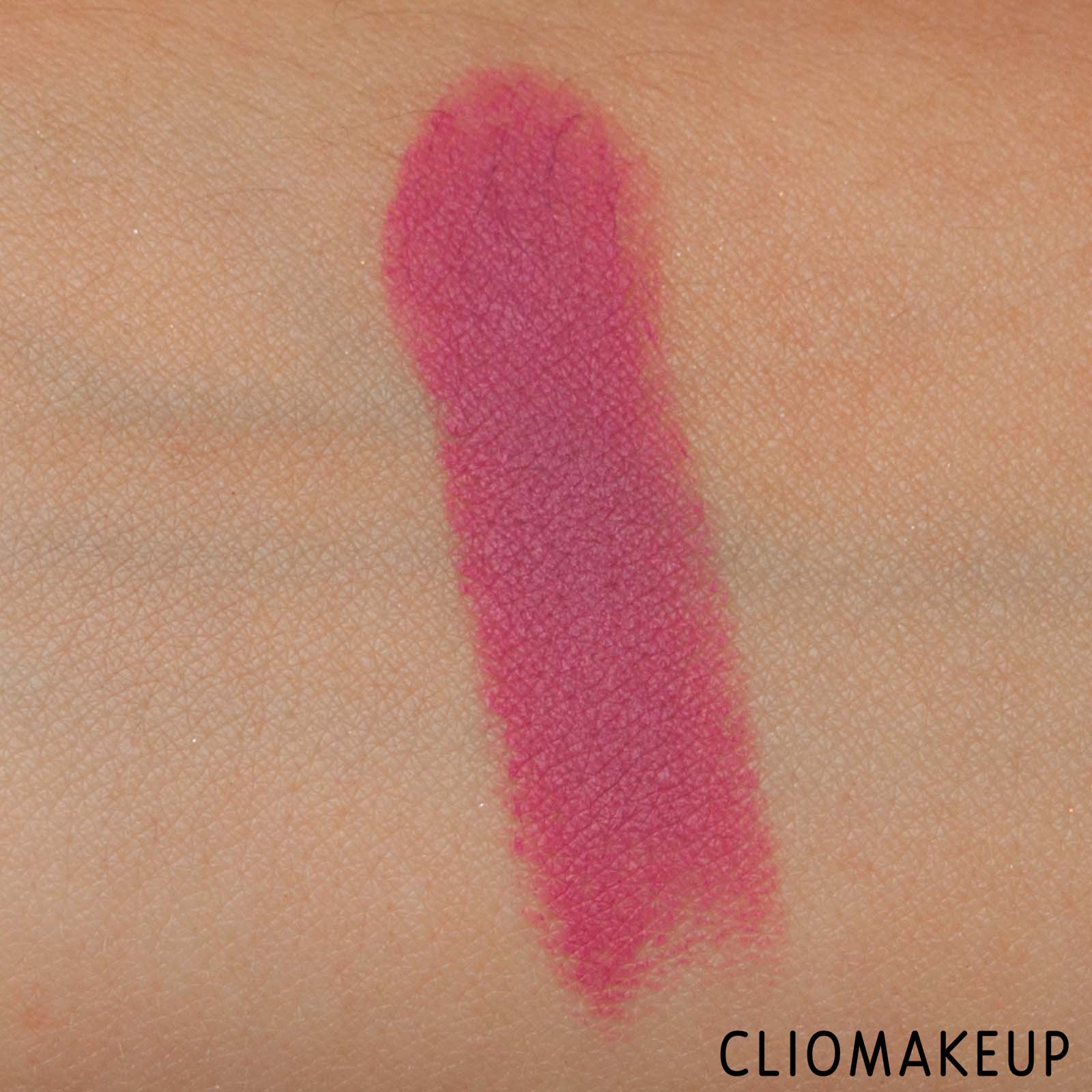 cliomakeup-recensione-rossetto-pupa-candy-punk-im-matte-6
