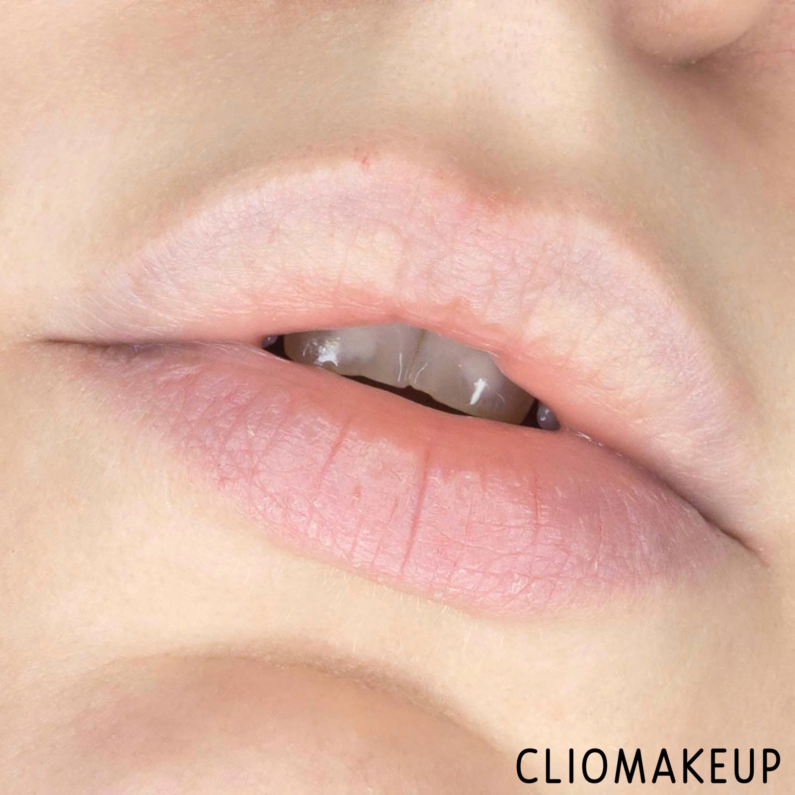 cliomakeup-recensione-tinte-labbra-urban-decay-vice-lip-chemistry-12