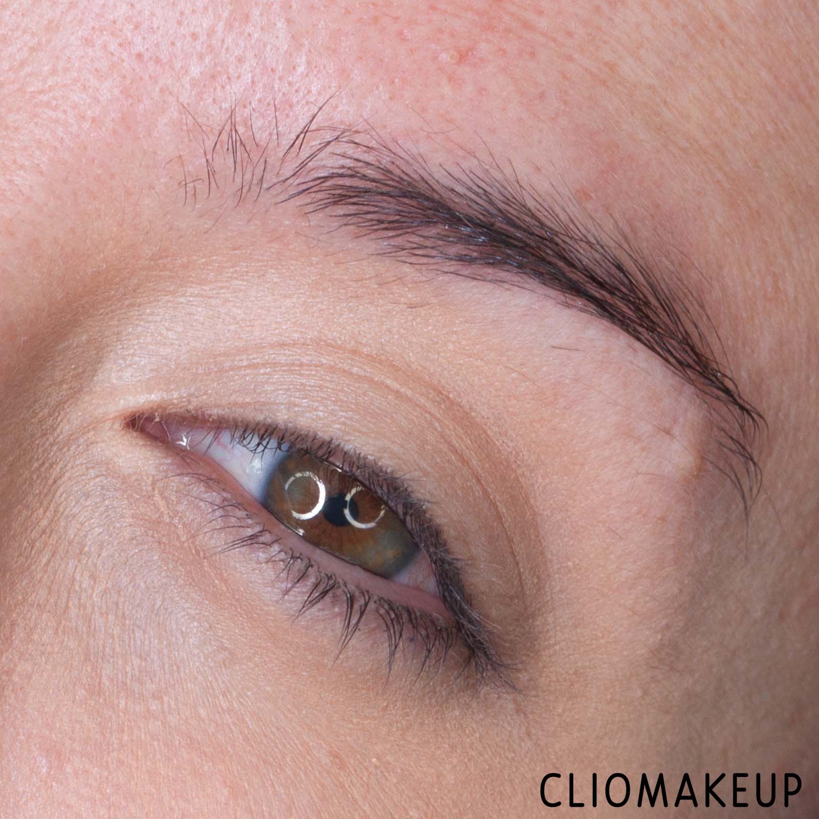 cliomakeup-recensione-matita-sopracciglia-benefit-brow-styler-9