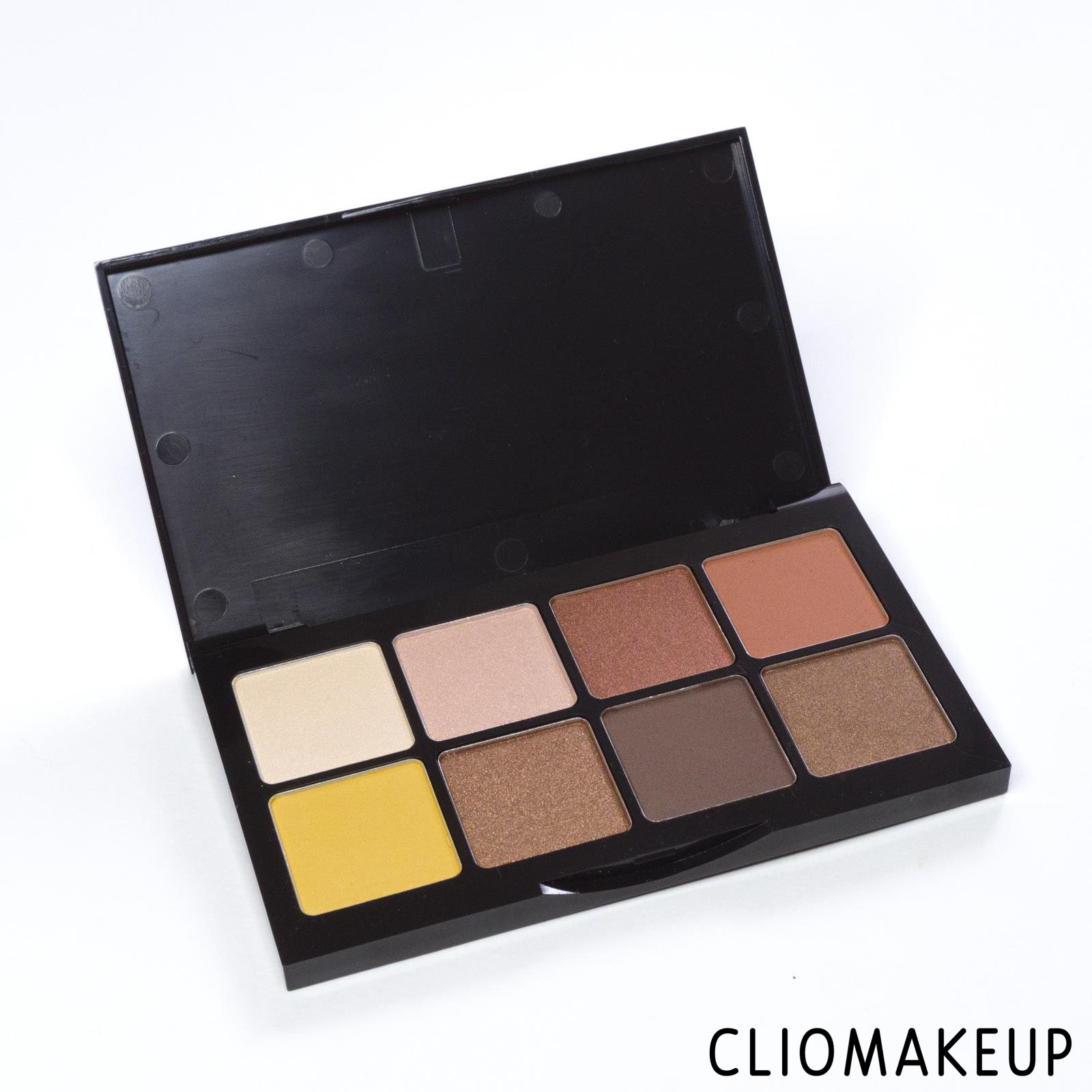 cliomakeup-recensione-palette-essence-x-pac-man-eyeshadow-palette-4