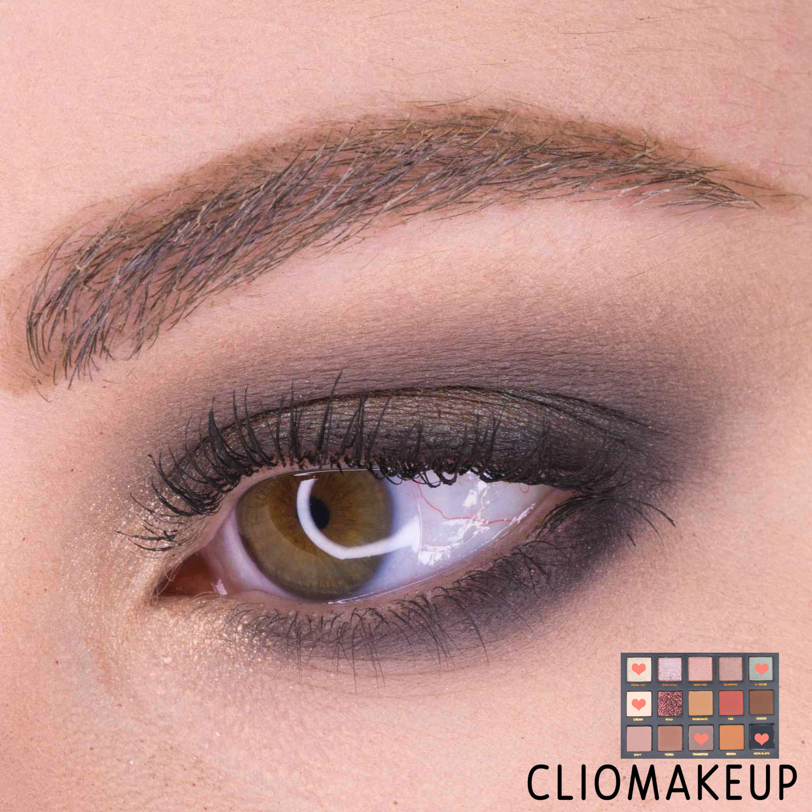 cliomakeup-recensione-palette-hottitude-desert-vibes-14