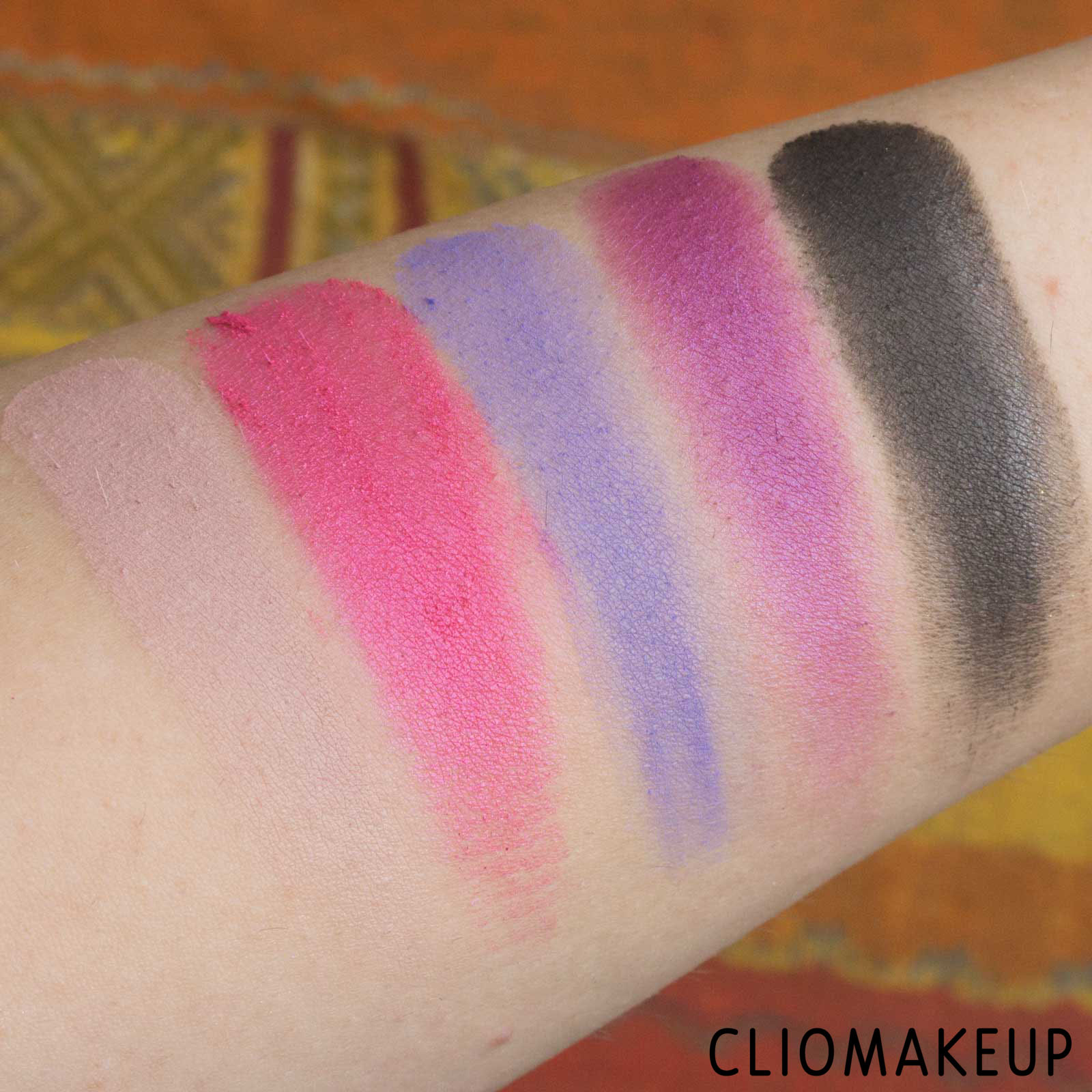 cliomakeup-recensione-palette-nyx-mystic-petals-midnight-orchid-9