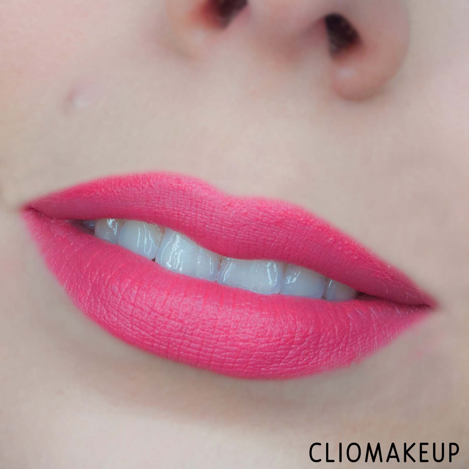 cliomakeup-recensione-rossetti-clinique-pop-matte-matte-lip-colour-primer-reds-11