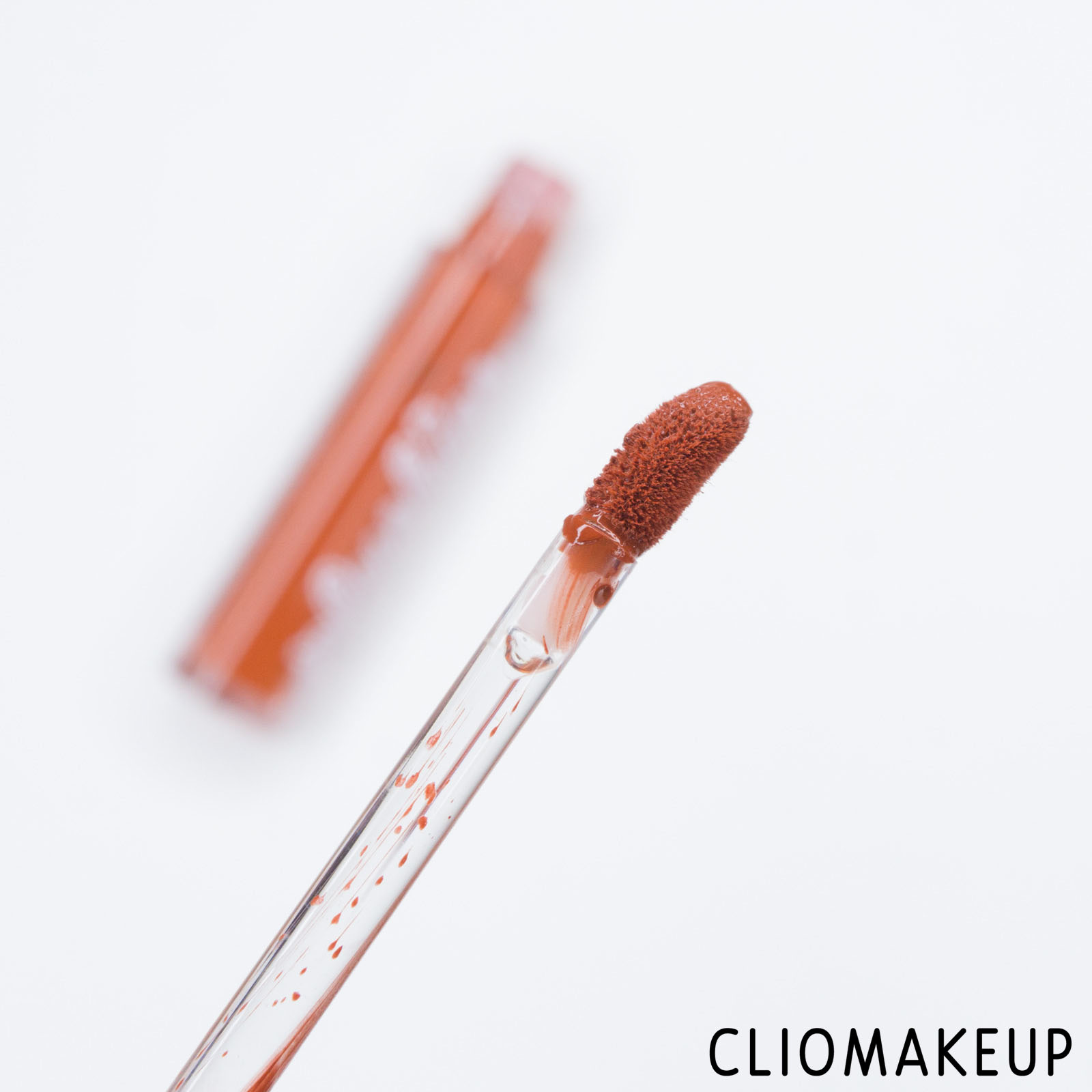cliomakeup-recensione-rossetto-liquido-lime-crime-plushies-soft-matte-lipstick-5