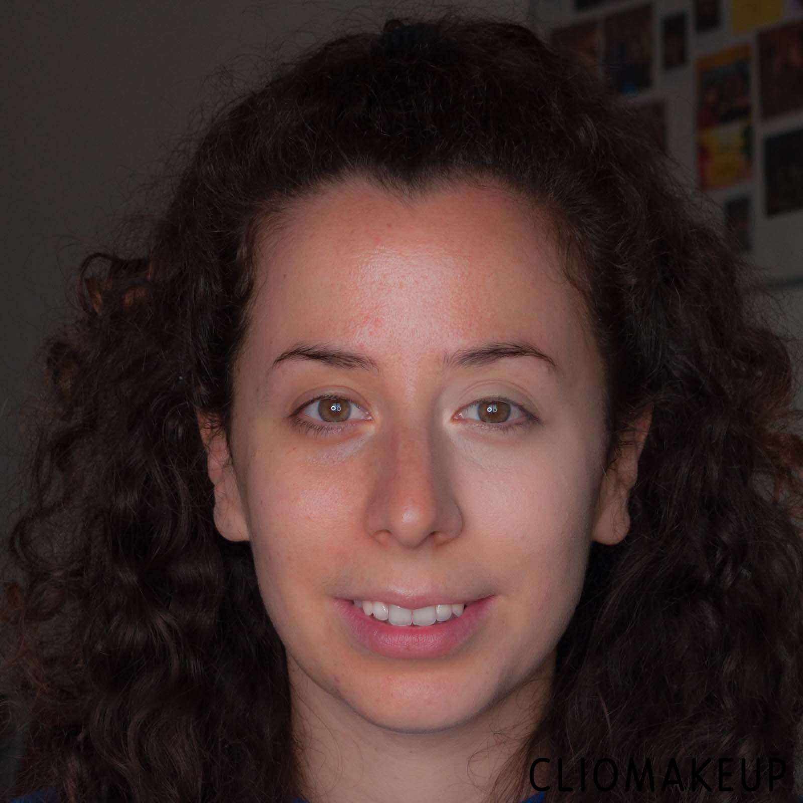 cliomakeup-recensione-correttore-benefit-boiing-cakeless-concealer-9