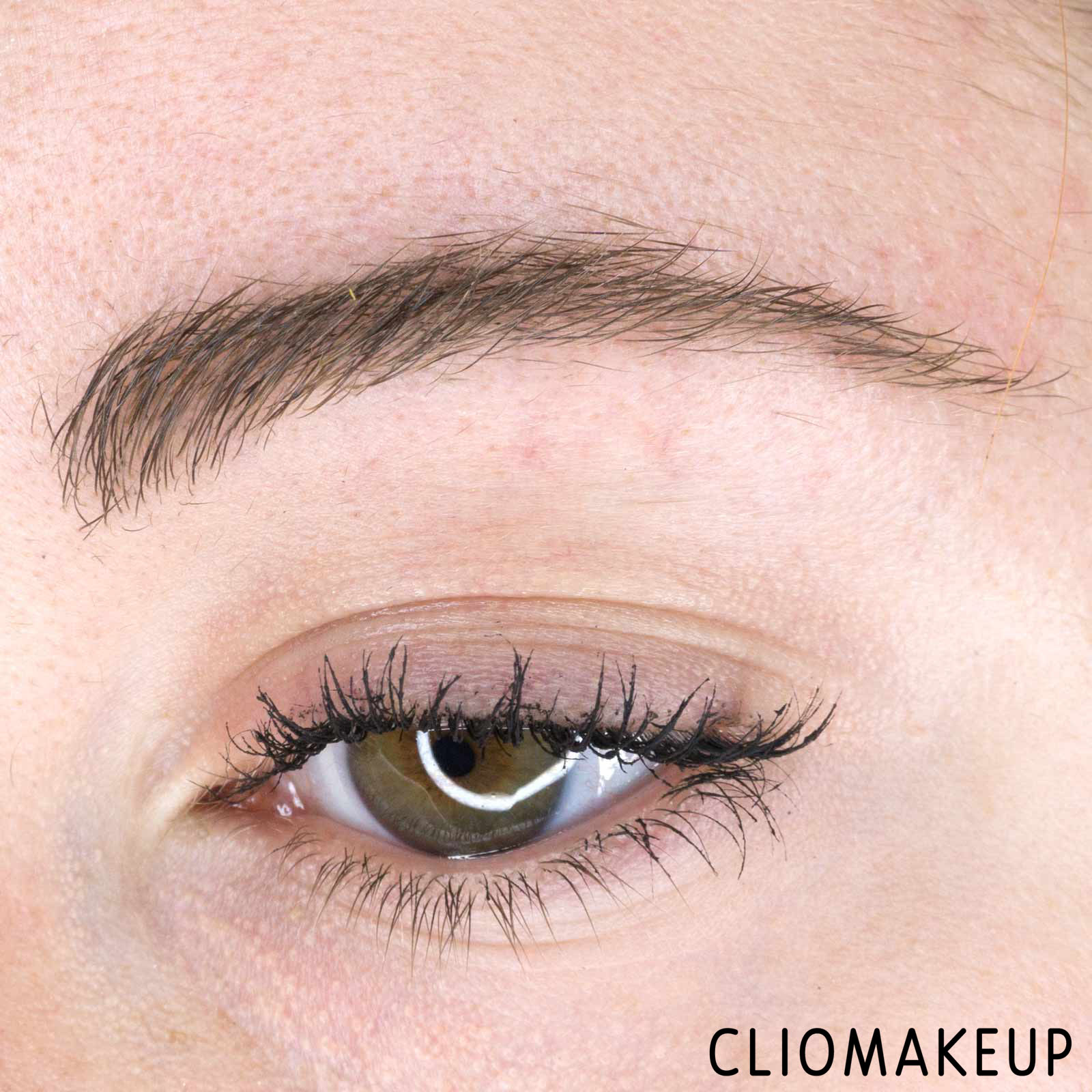 cliomakeup-recensione-gel-sopracciglia-benefit-3D-browtones-11
