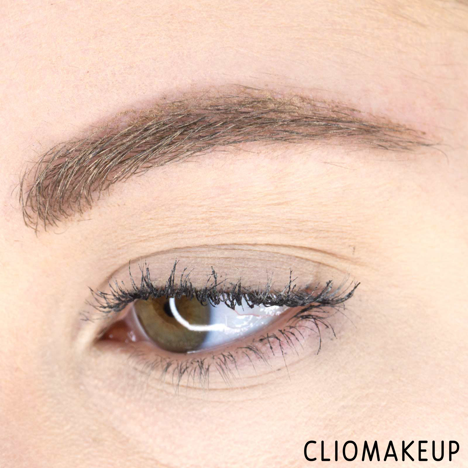 cliomakeup-recensione-gel-sopracciglia-benefit-3D-browtones-13