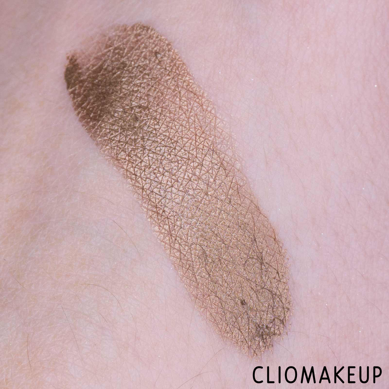 cliomakeup-recensione-gel-sopracciglia-benefit-3D-browtones-9