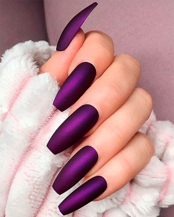 Cliomakeup-purple-nails-8-monocolore