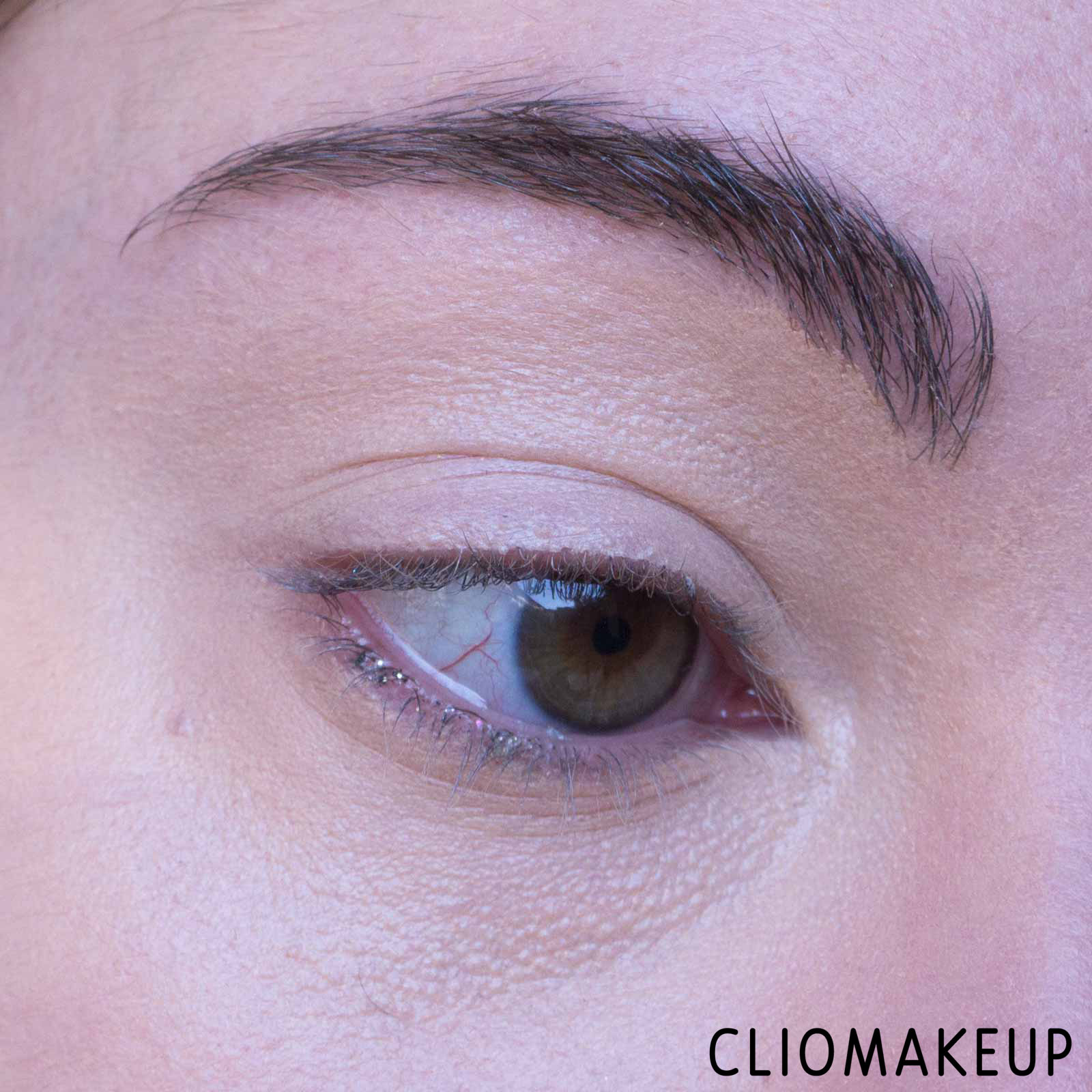 cliomakeup-recensione-correttore-bobbi-brown-creamy-concealer-kit-12