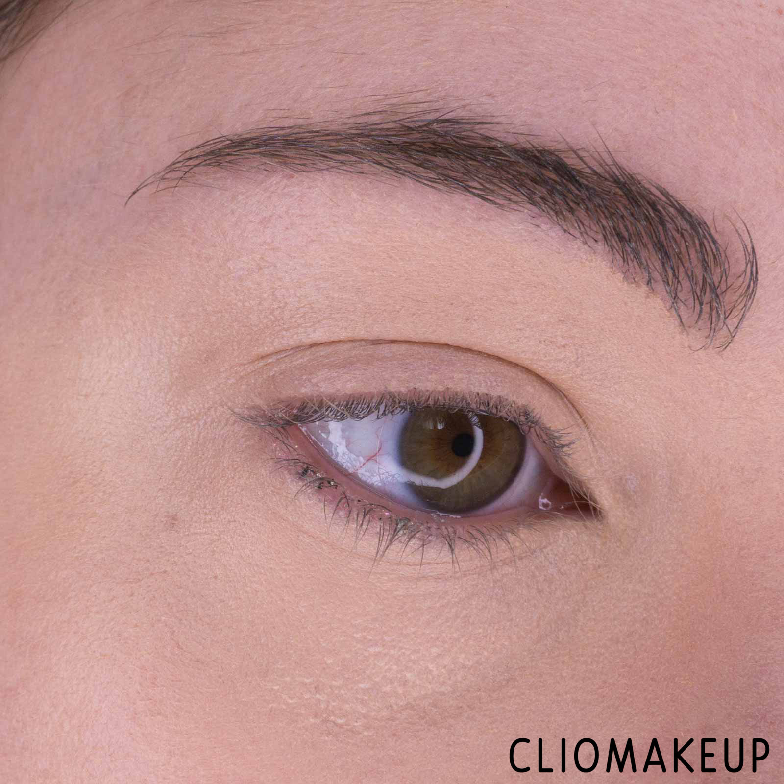 cliomakeup-recensione-correttore-bobbi-brown-creamy-concealer-kit-13