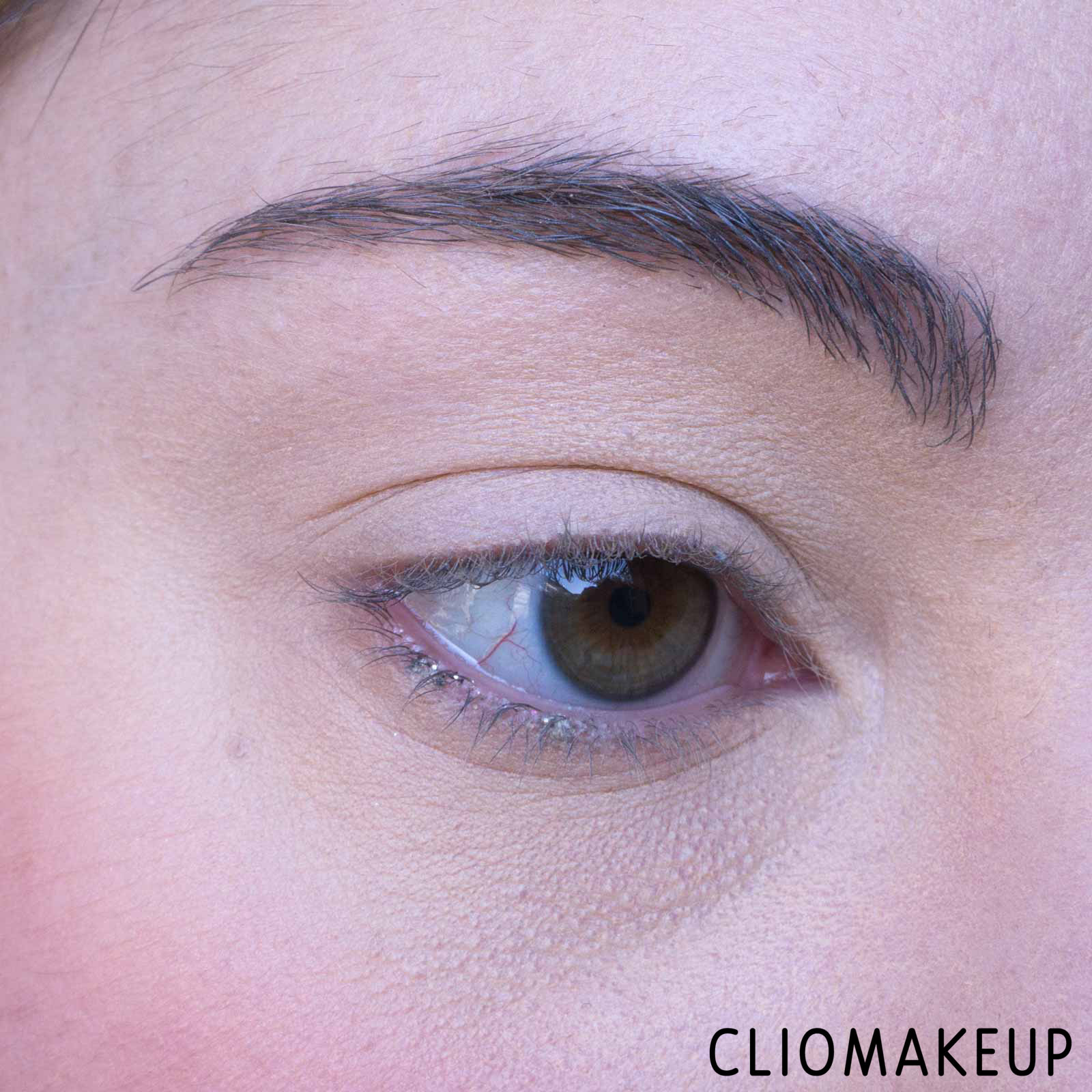 cliomakeup-recensione-correttore-bobbi-brown-creamy-concealer-kit-14