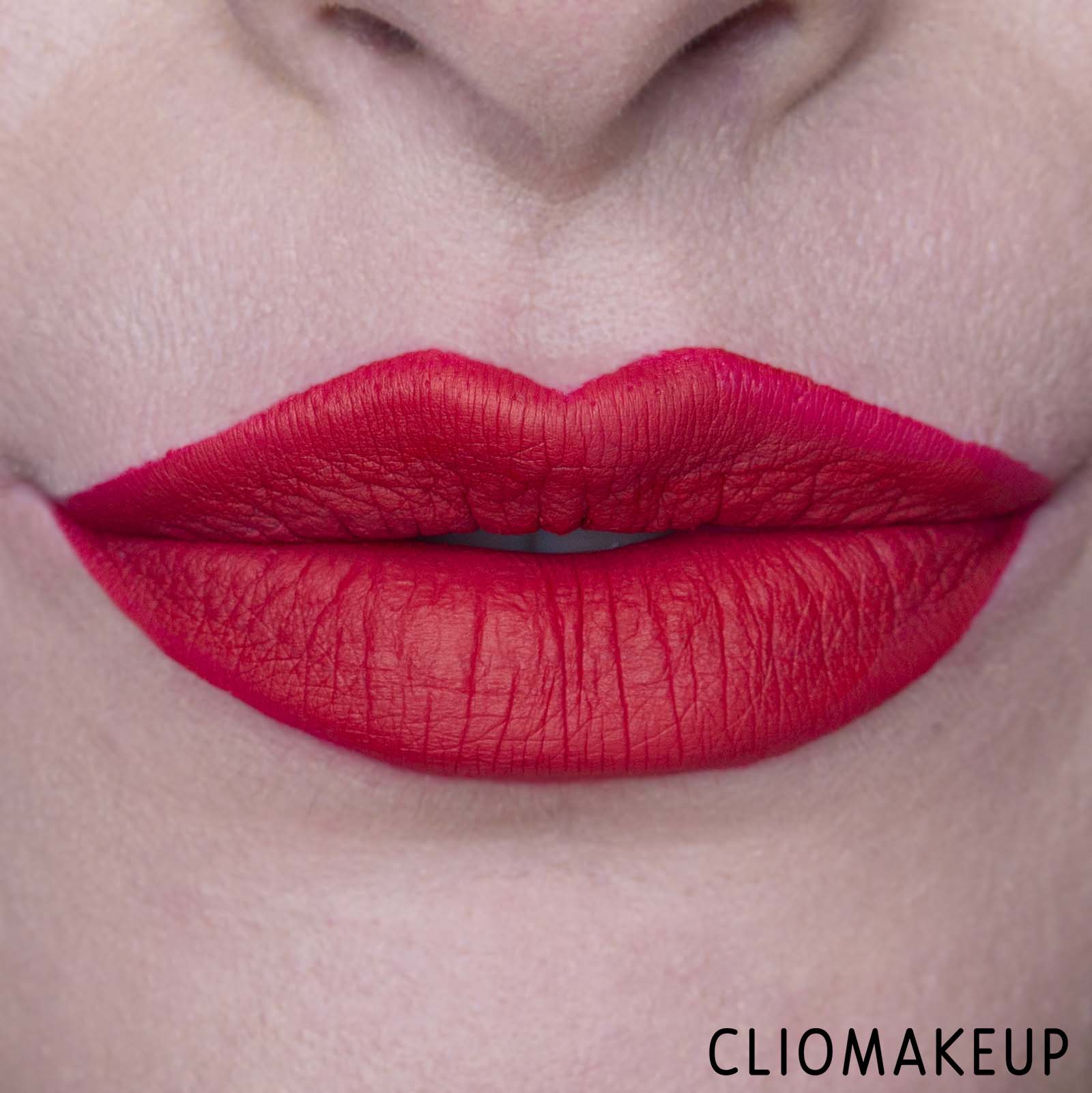 cliomakeup-recensione-set-rossetti-essence-matte-liquid-lipstick-set-17