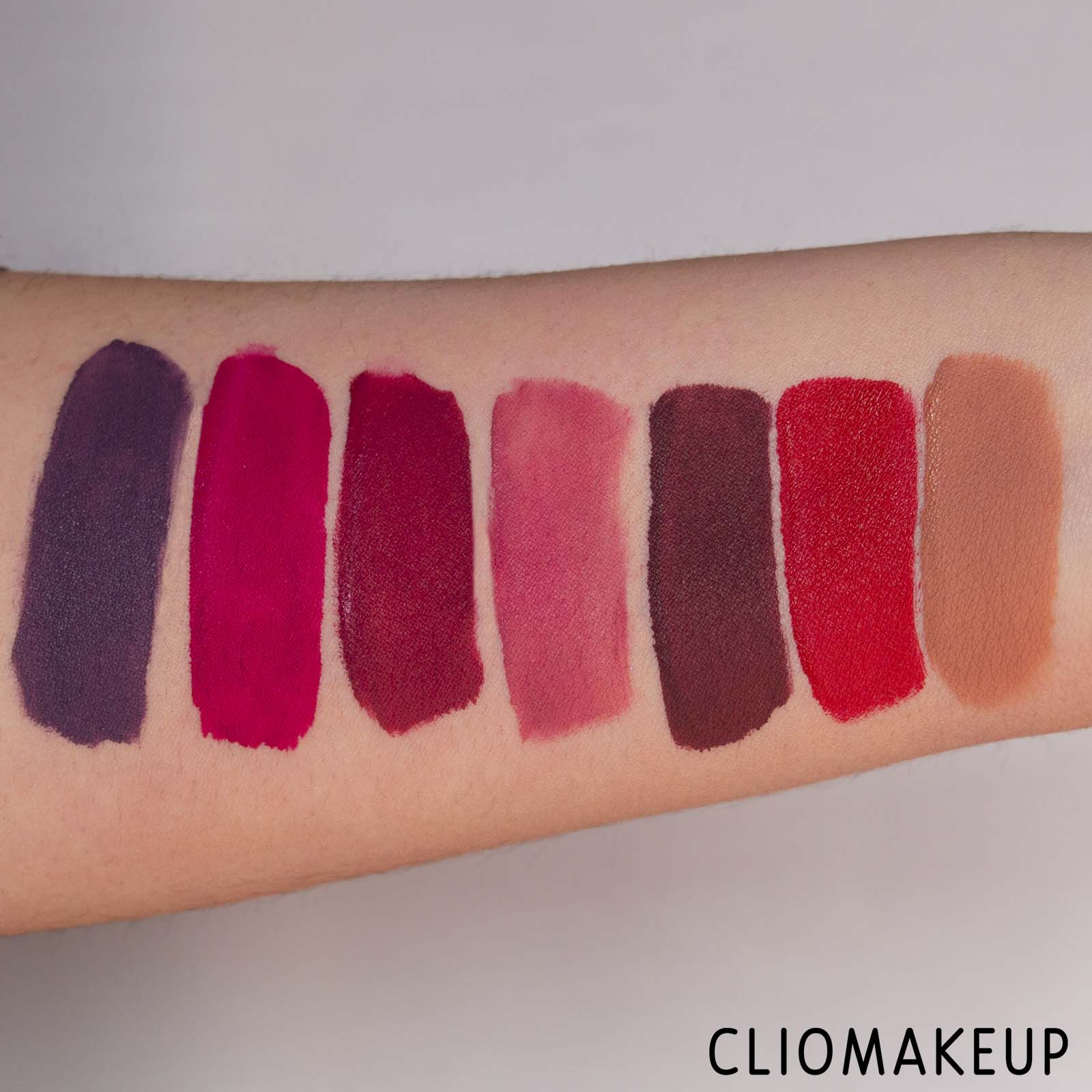 cliomakeup-recensione-set-rossetti-essence-matte-liquid-lipstick-set-7