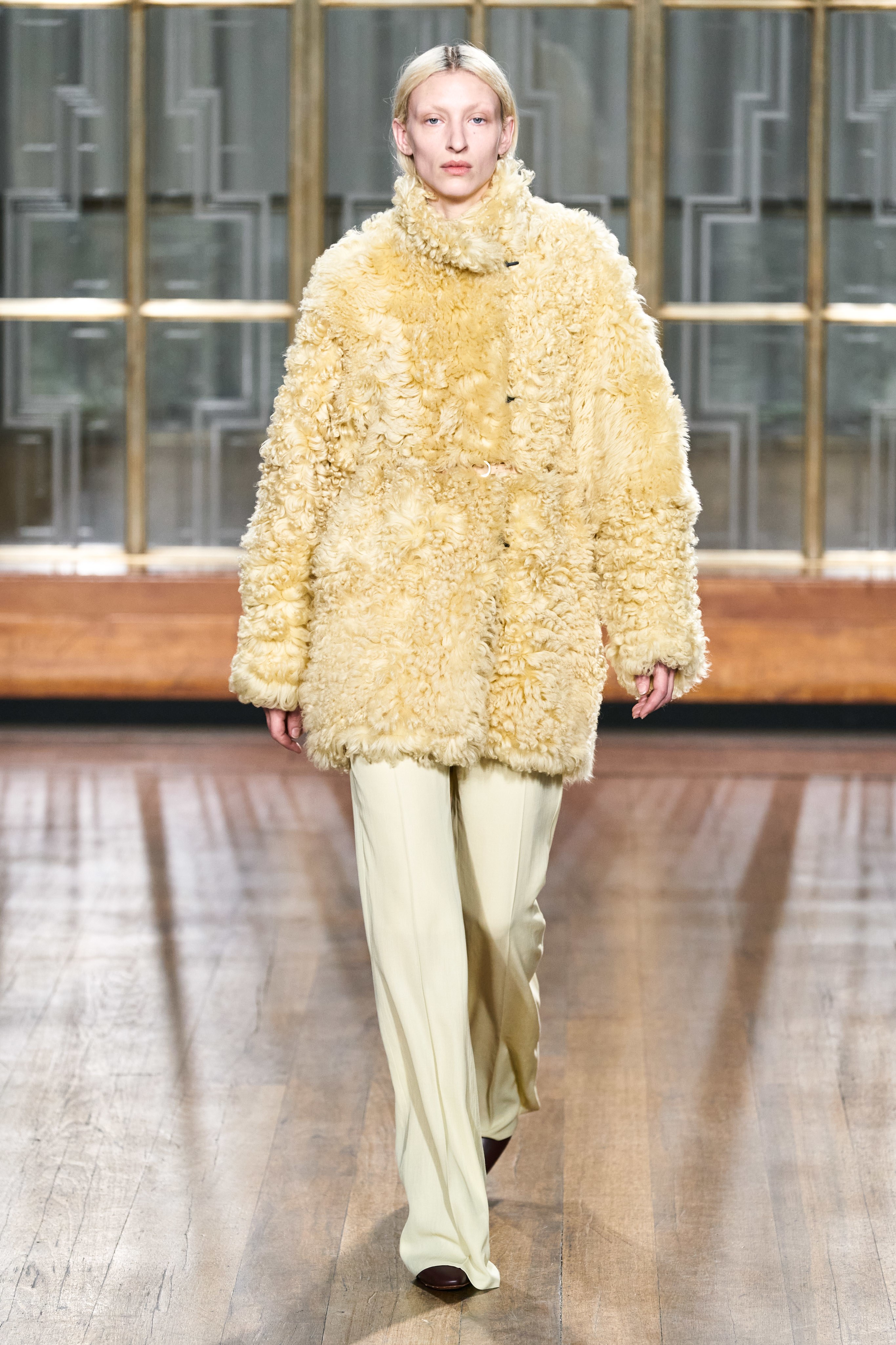 cliomakeup-Tendenze-London-Fashion-Week-autunno-inverno- 2020-2021-4-peter-petrov