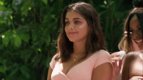 cliomakeup-depilazione-intima-dolorosa-2-shock-gif