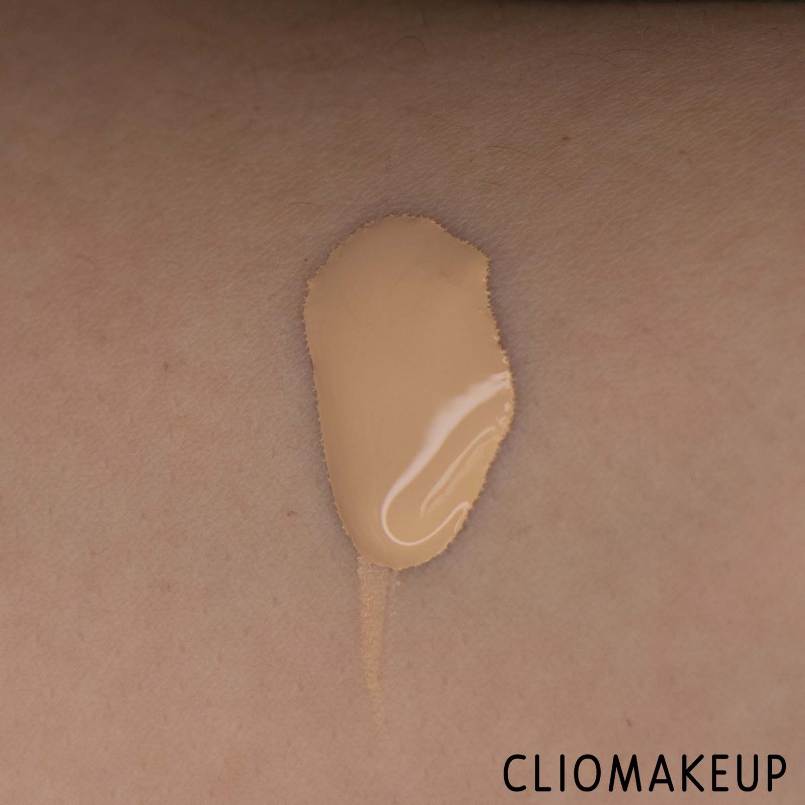 cliomakeup-recensione-fondotinta-YSL-all-hours-foundation-7