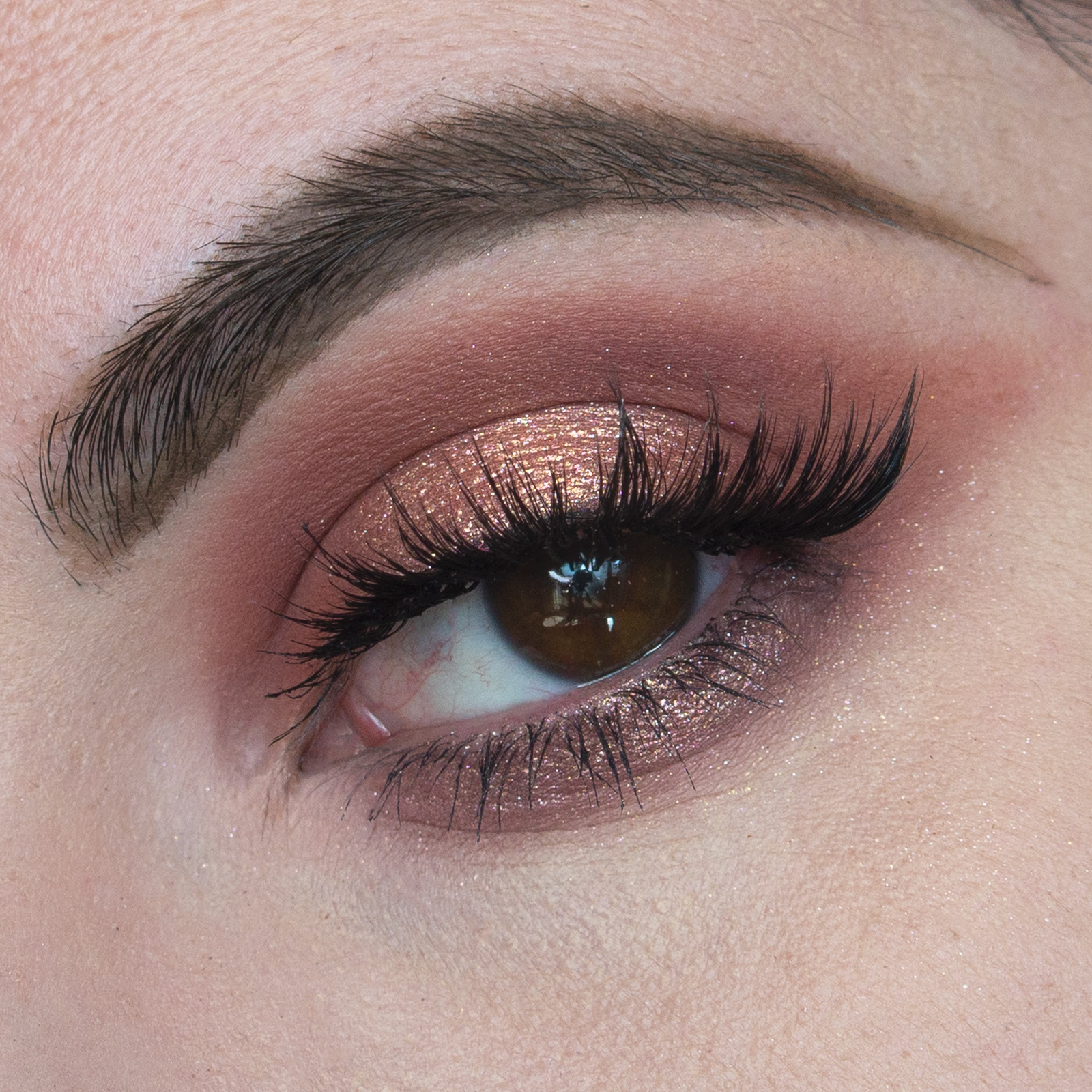 cliomakeup-recensione-palette-huda-beauty-nude-obsessions-light-eyeshadow-palette-11