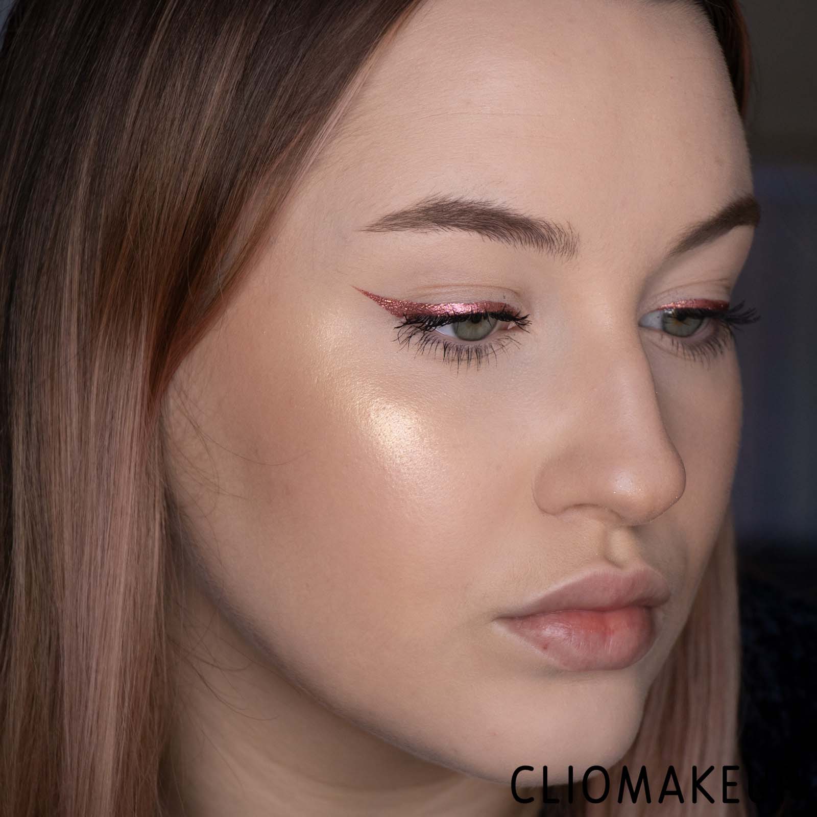 cliomakeup-recensione-palette-illuminanti-essence-glow-my-mind!-01-here-we-glow-again-9