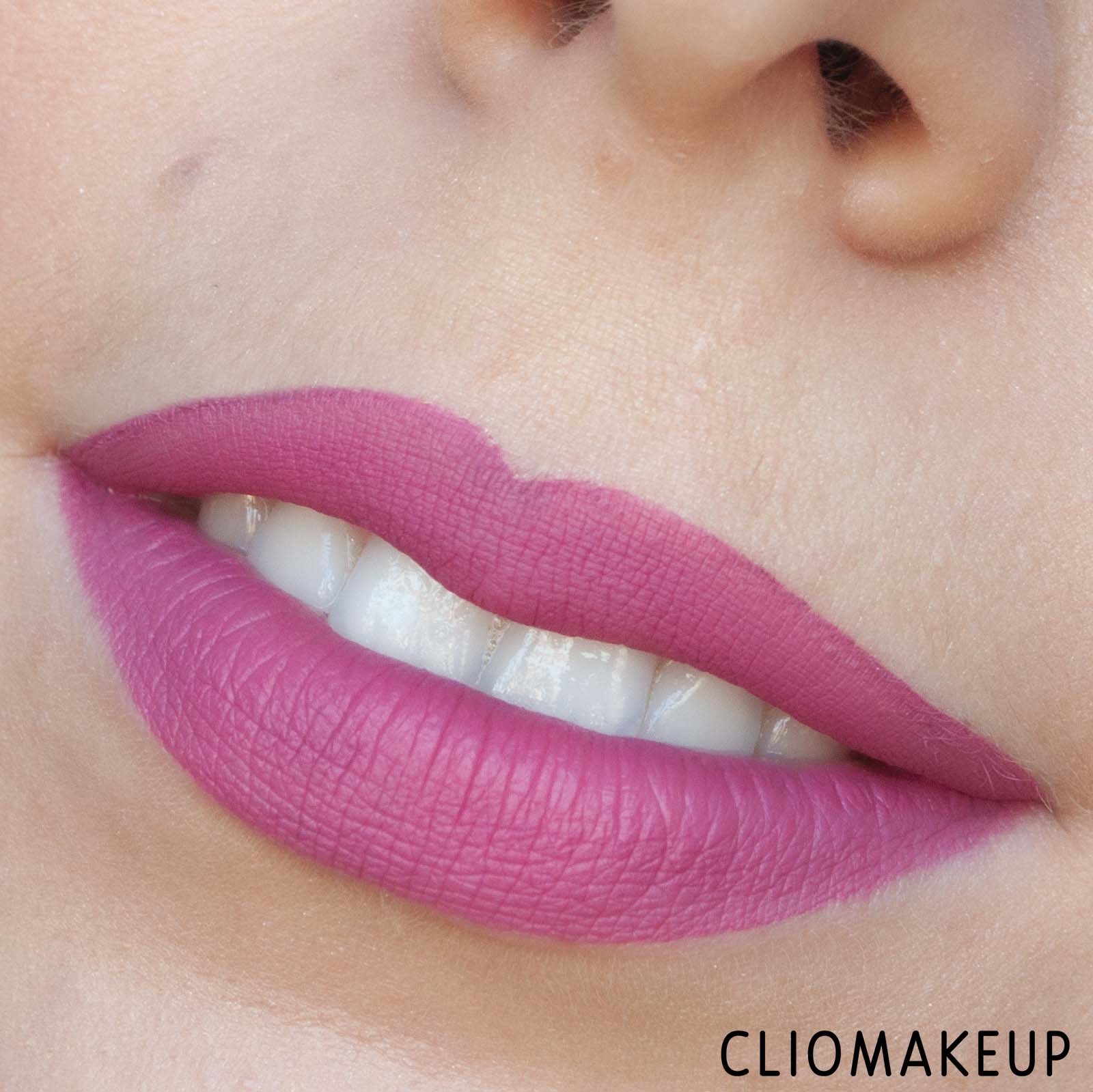 cliomakeup-recensione-rossetti-deborah-absolute-lasting-liquid-lipstick-pinks-13