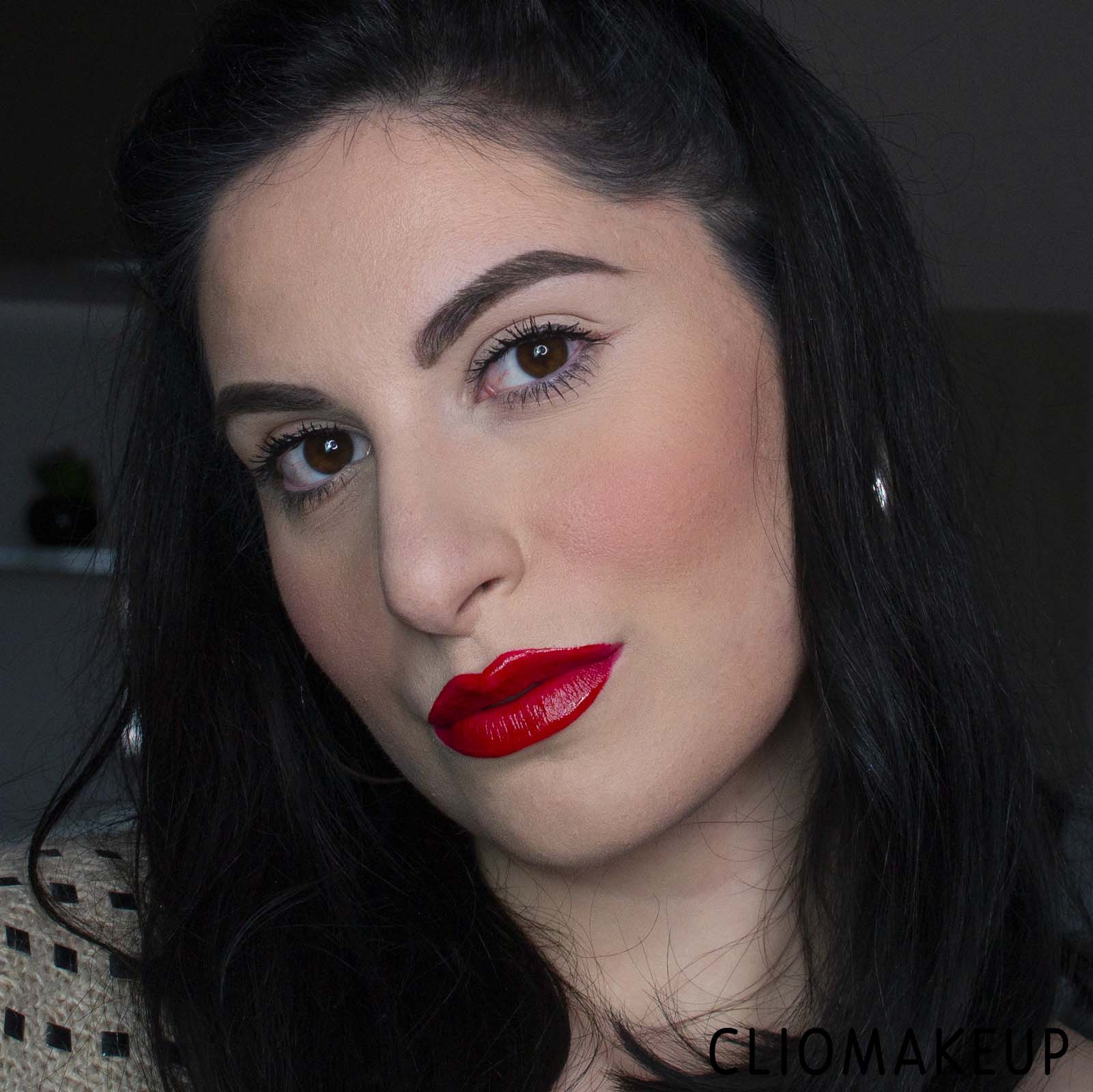 cliomakeup-recensione-rossetti-liquidi-mac-patent-paint-lip-lacquer-15