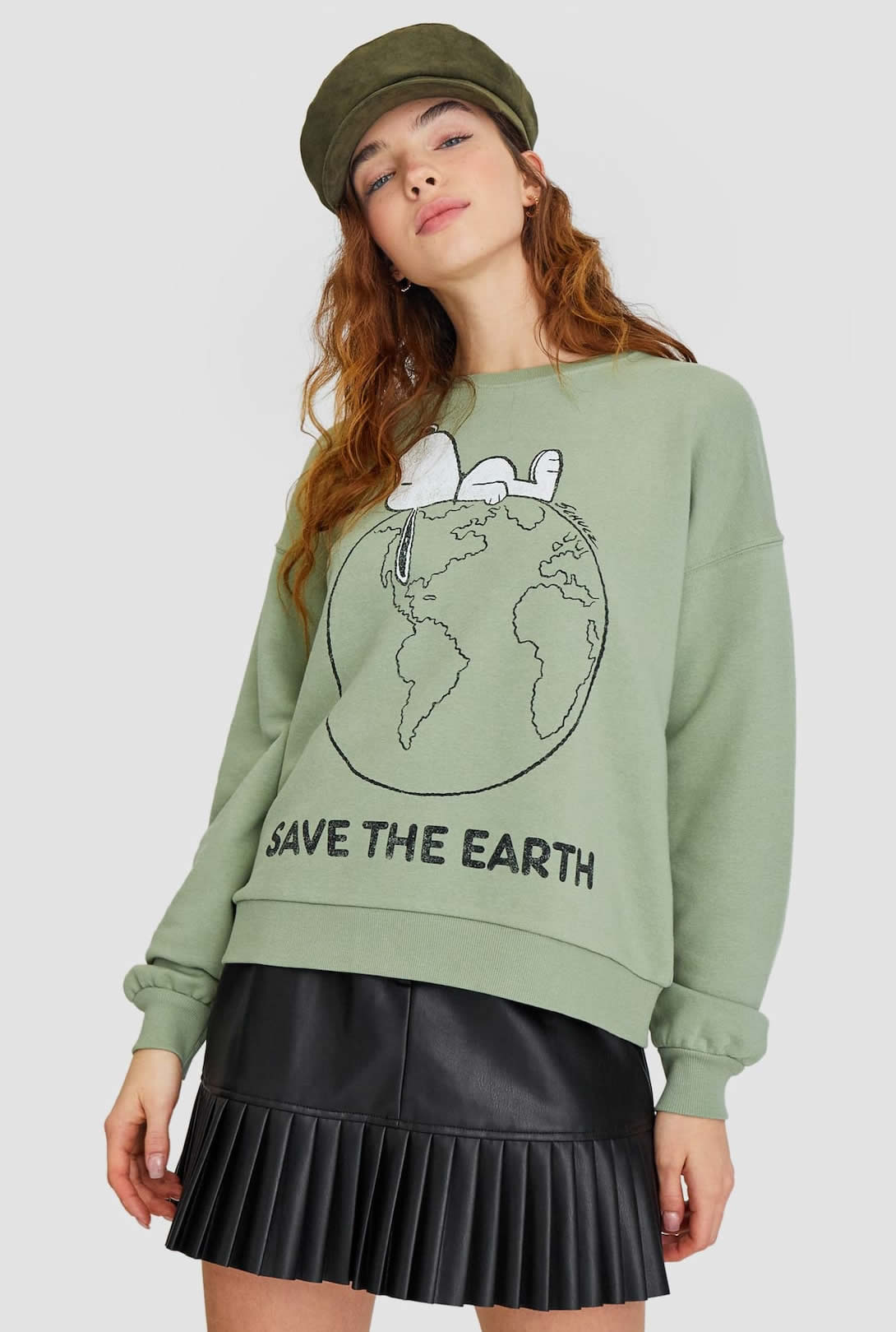 Cliomakeup-verde-salvia-colore-primavera-2020-11-felpa