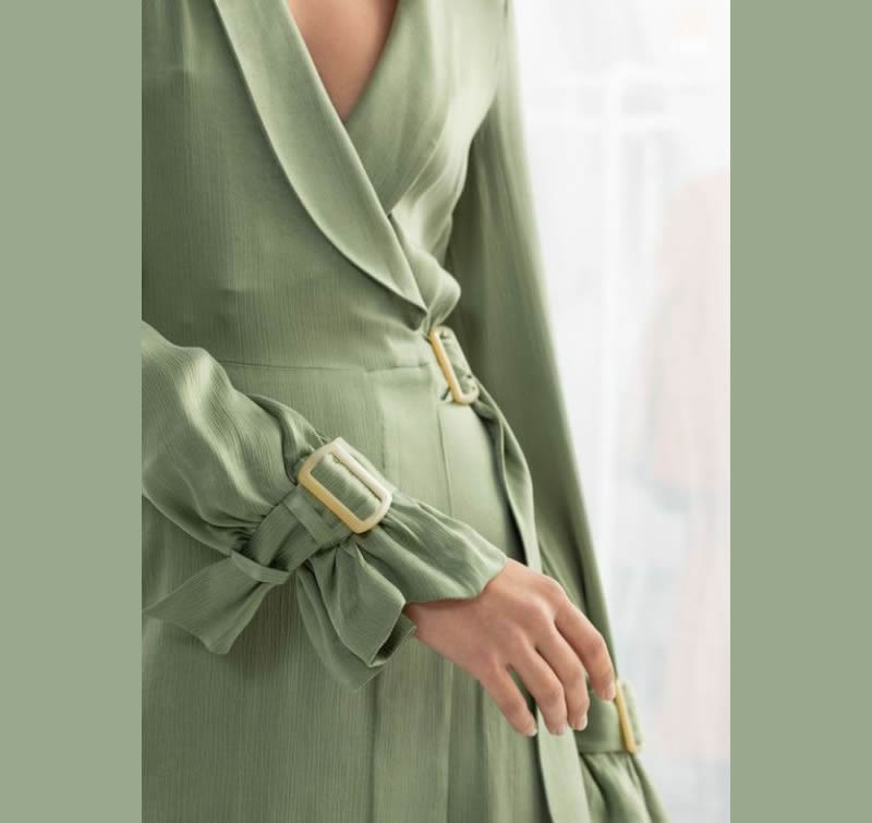 Cliomakeup-verde-salvia-colore-primavera-2020-2-vestito