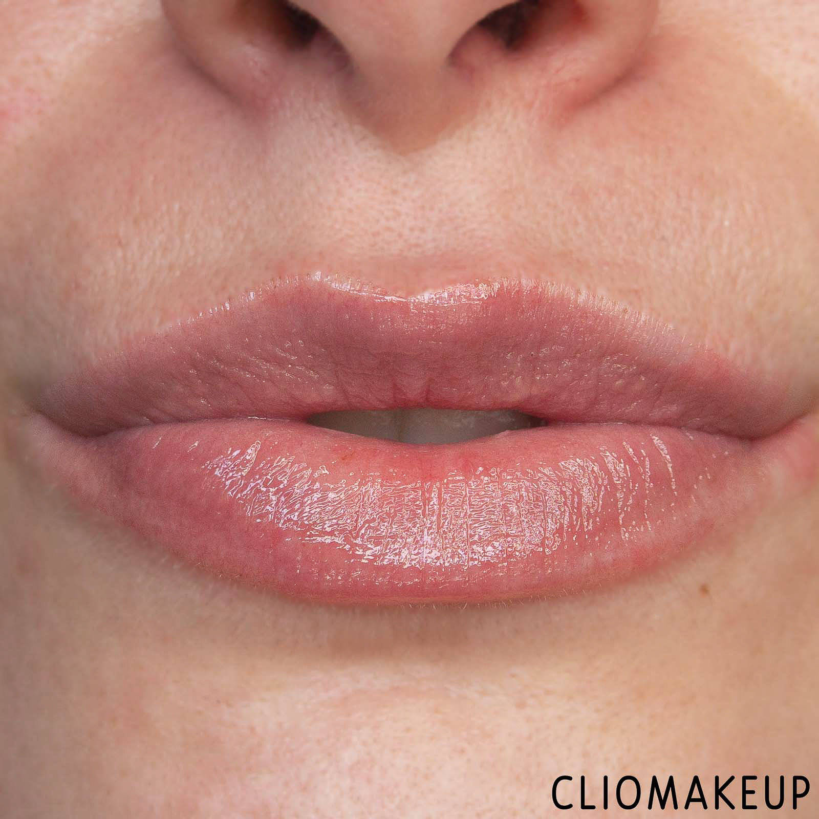 cliomakeup-recensione-balsamo-labbra-carmex-balsamo-idratante-per-labbra-11