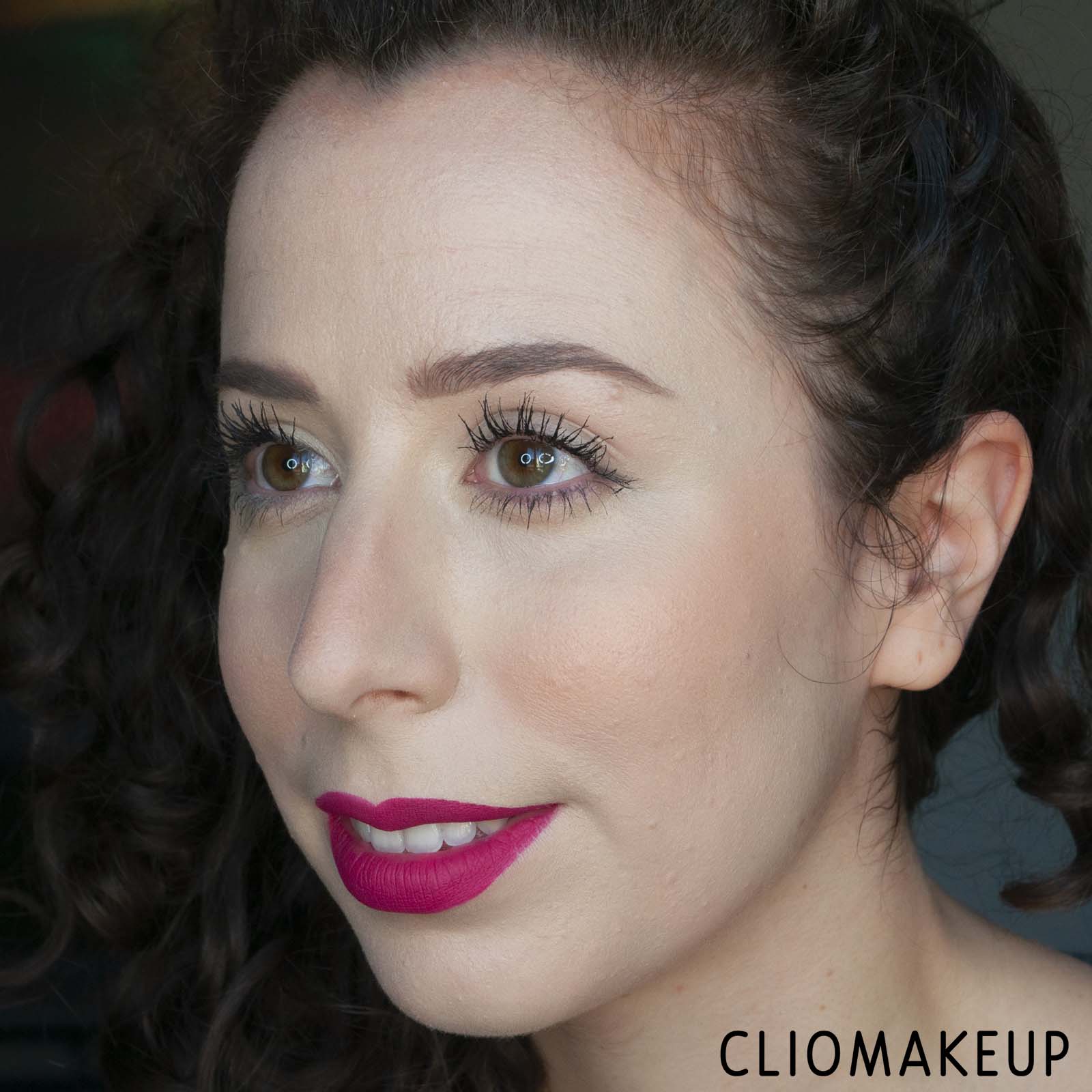 cliomakeup-recensione-blush-benefit-mini-georgia-blush-13