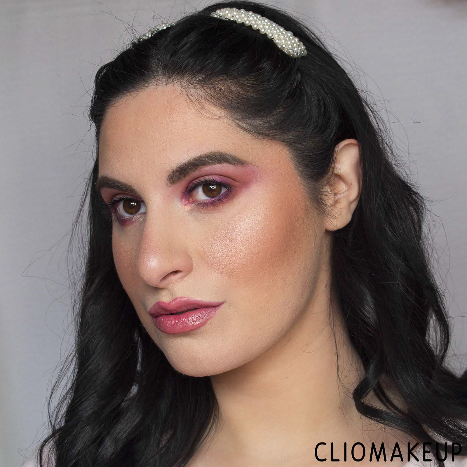 cliomakeup-recensione-bronzer-anastasia-beverly-hills-powder-bronzer-15