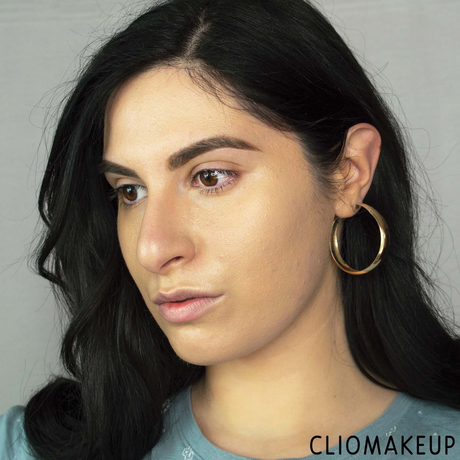 cliomakeup-recensione-cc-cream-it-cosmetics-cc-illumination-color-correcting-full-coverage-cream-13