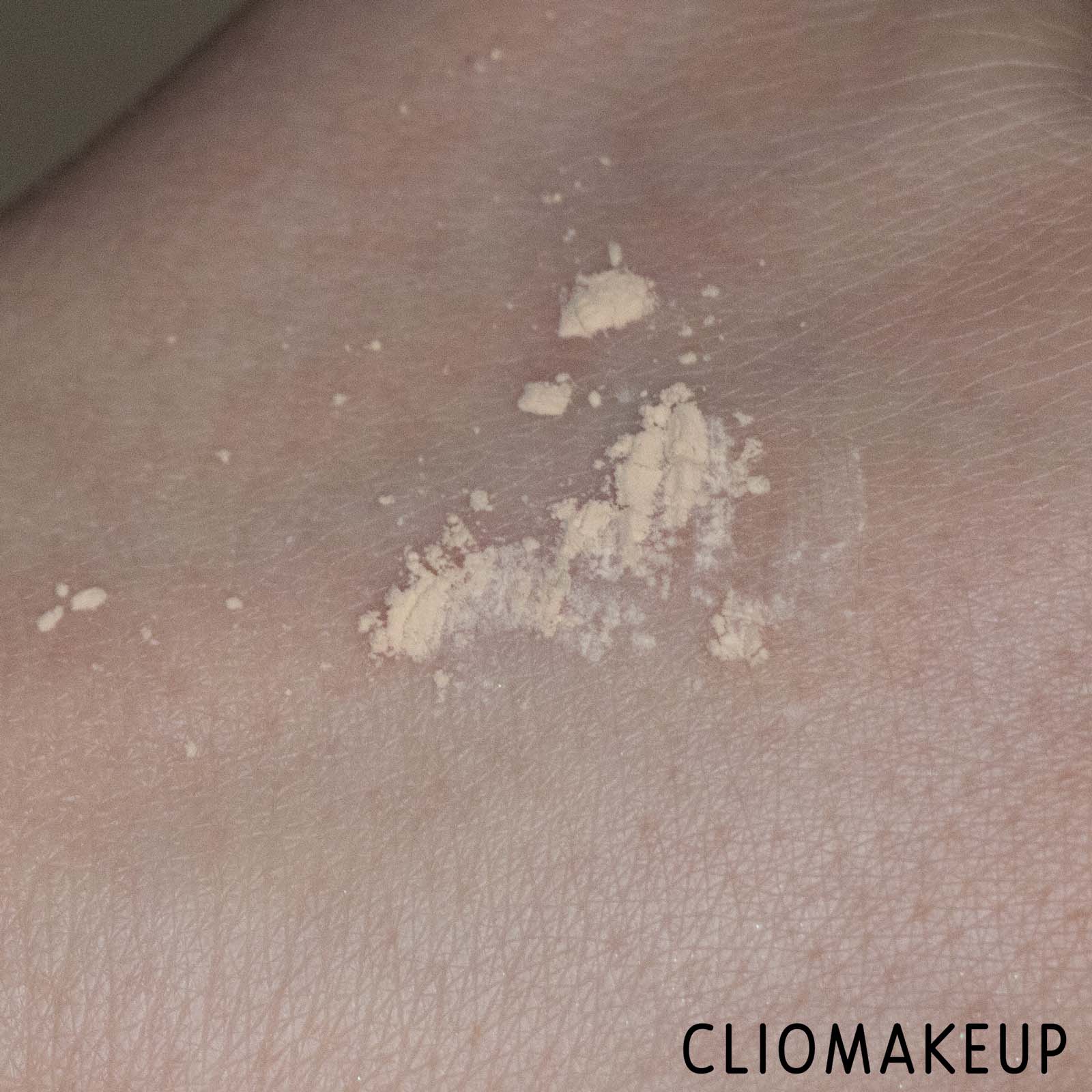 cliomakeup-recensione-cipria-jeffree-star-cosmetics-magic-star-setting-powder-6