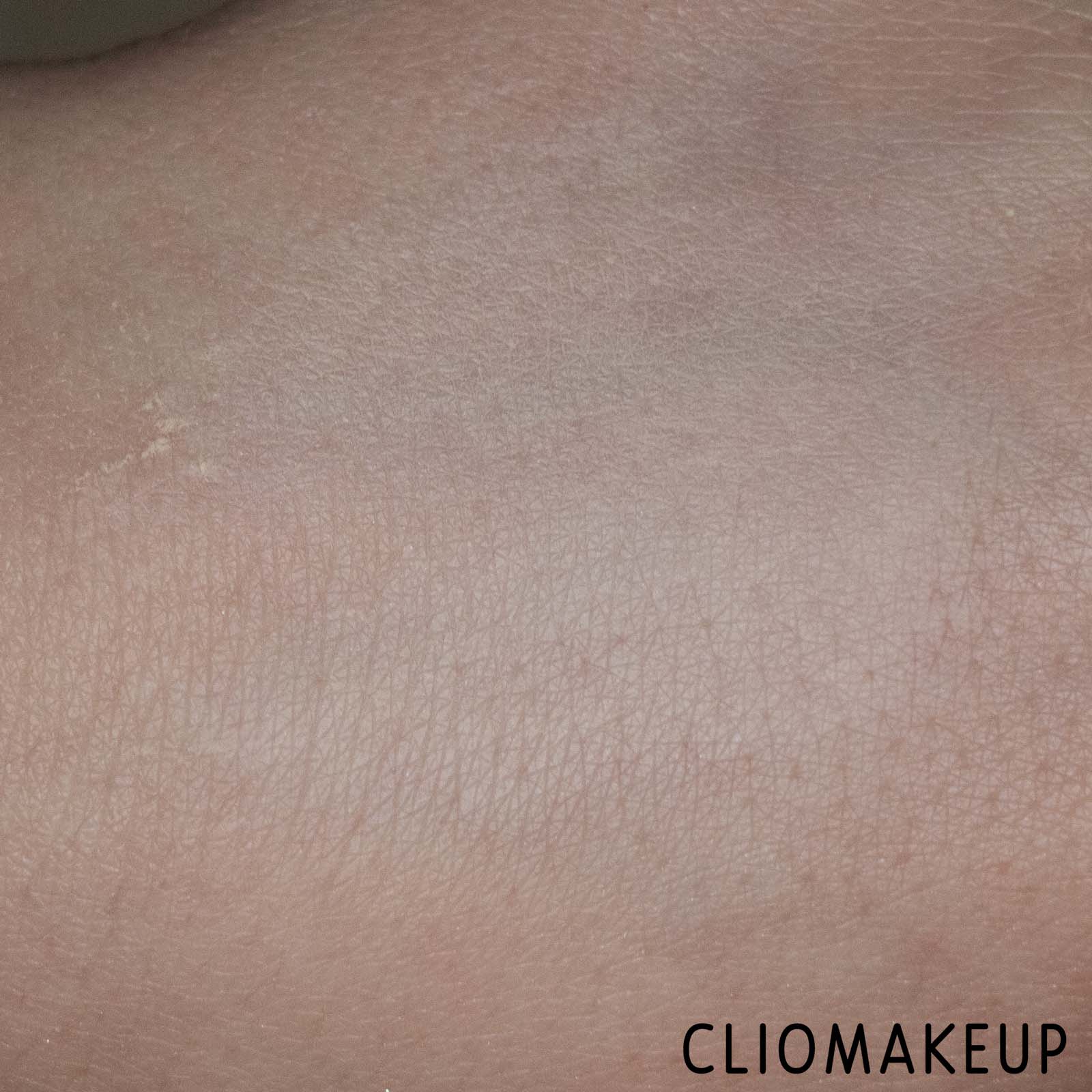 cliomakeup-recensione-cipria-jeffree-star-cosmetics-magic-star-setting-powder-8