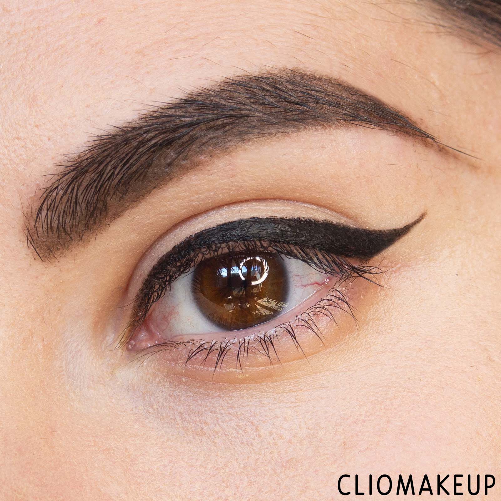 cliomakeup-recensione-eyeliner-haus-laboratories-liquid-eye-lie-ner-12