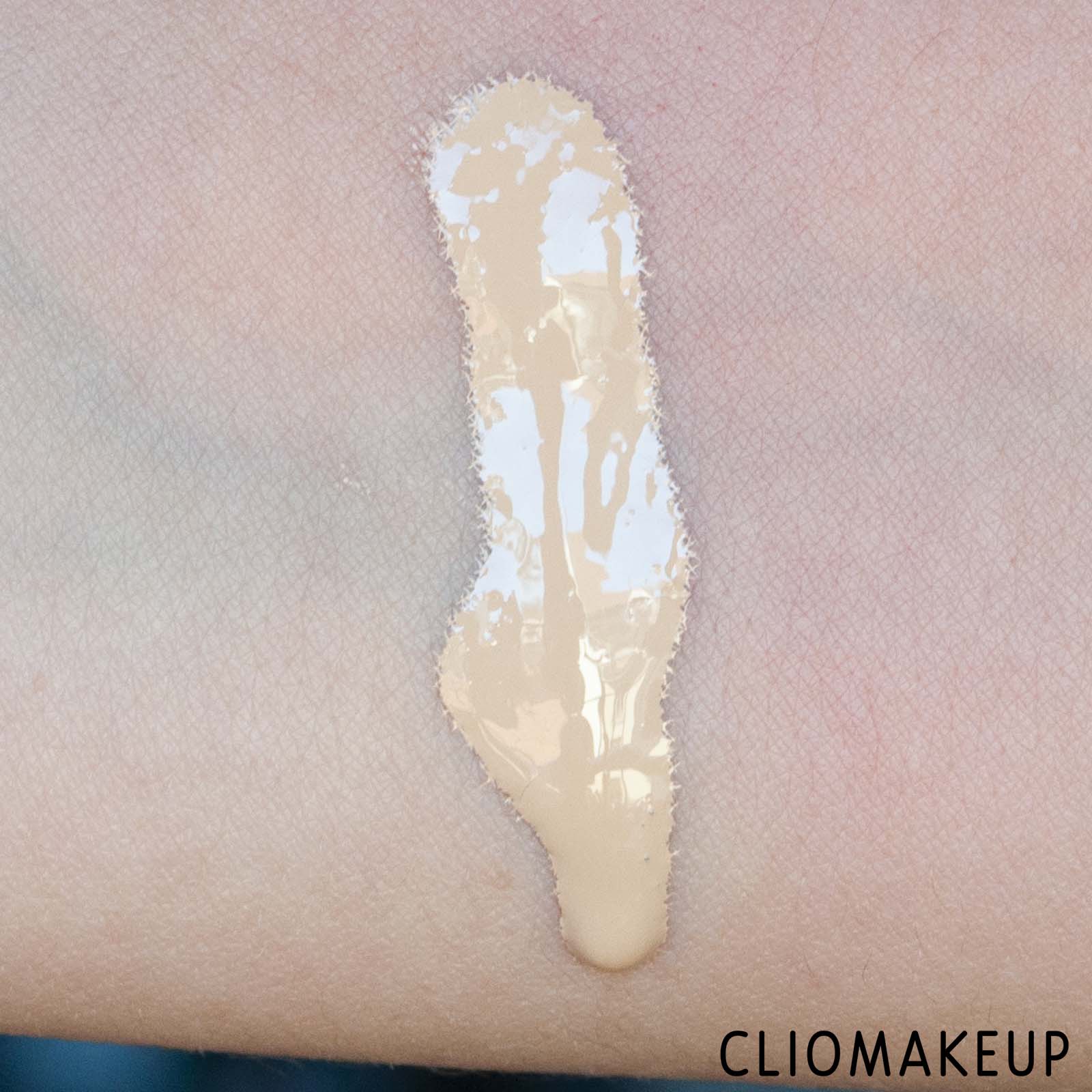 cliomakeup-recensione-fondotinta-wycon-the-real-foundation-6