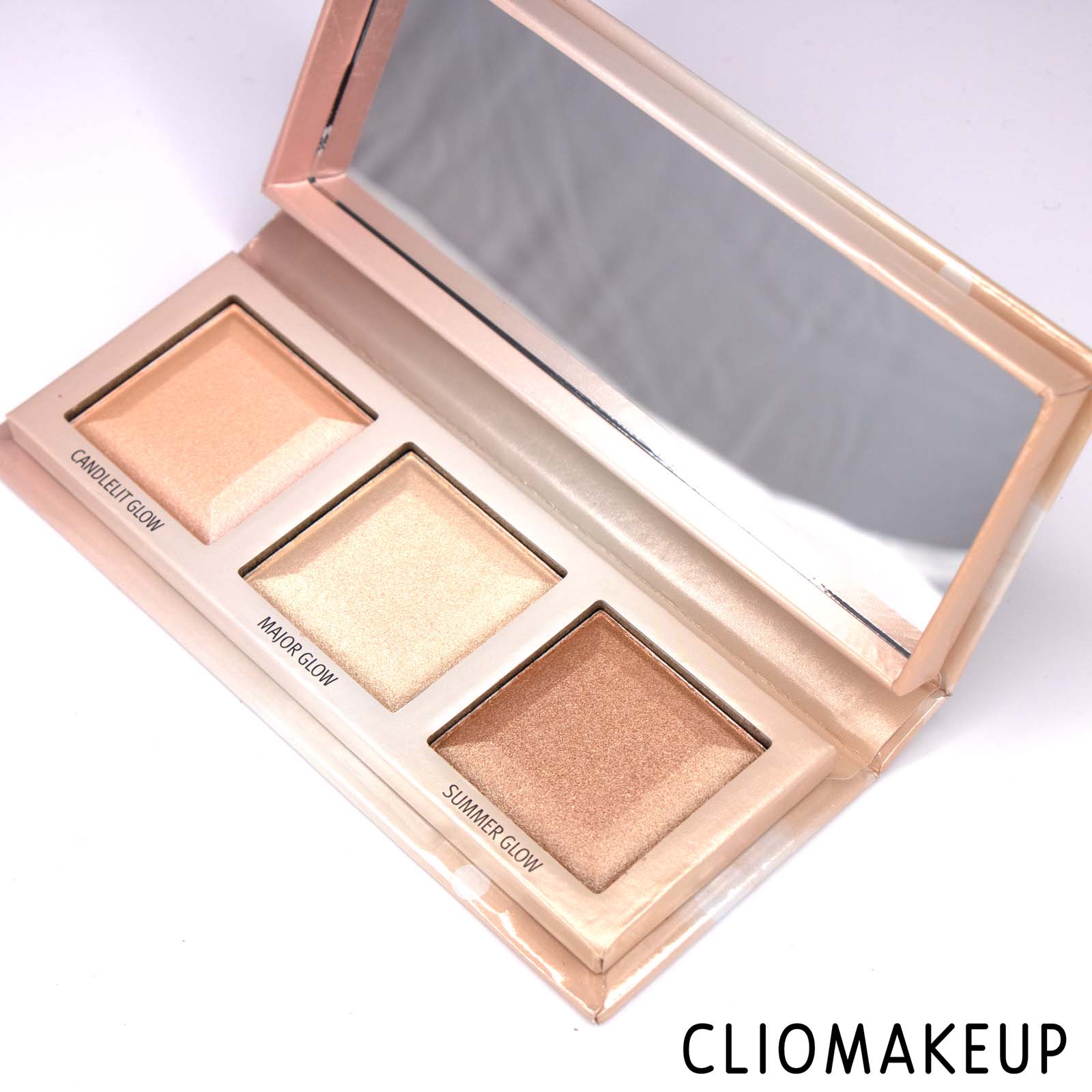 cliomakeup-recensione-palette-essence-choose-your-glow-highlighter-palette-5