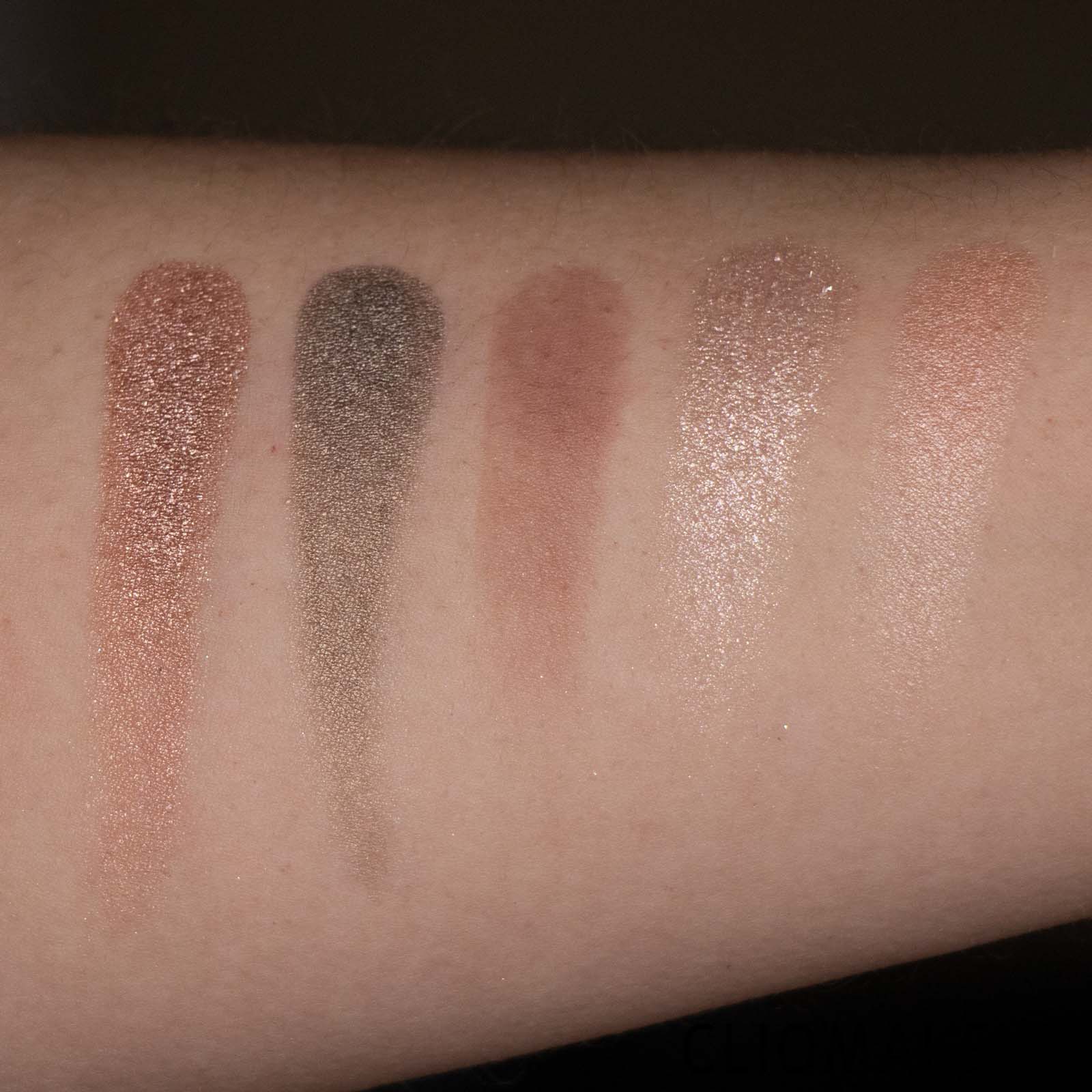 cliomakeup-recensione-palette-essence-witch-side-eyeshadow-palette-11