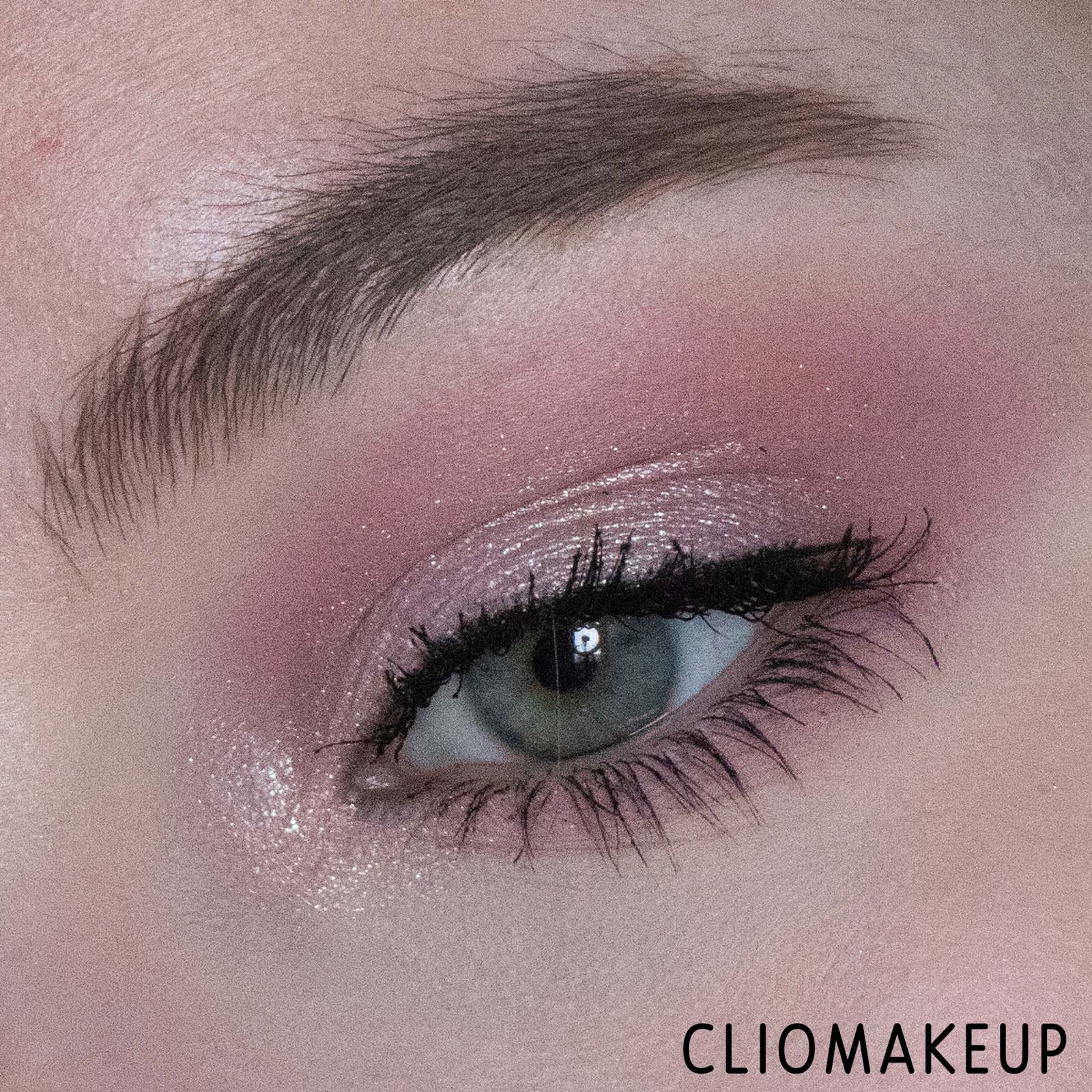 cliomakeup-recensione-palette-essence-witch-side-eyeshadow-palette-12