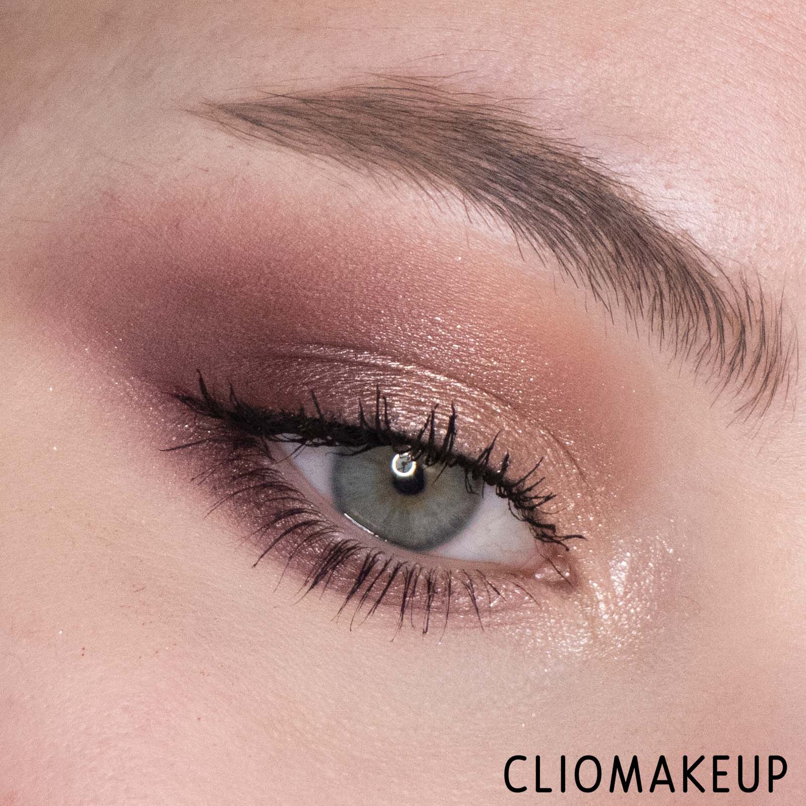 cliomakeup-recensione-palette-essence-witch-side-eyeshadow-palette-16