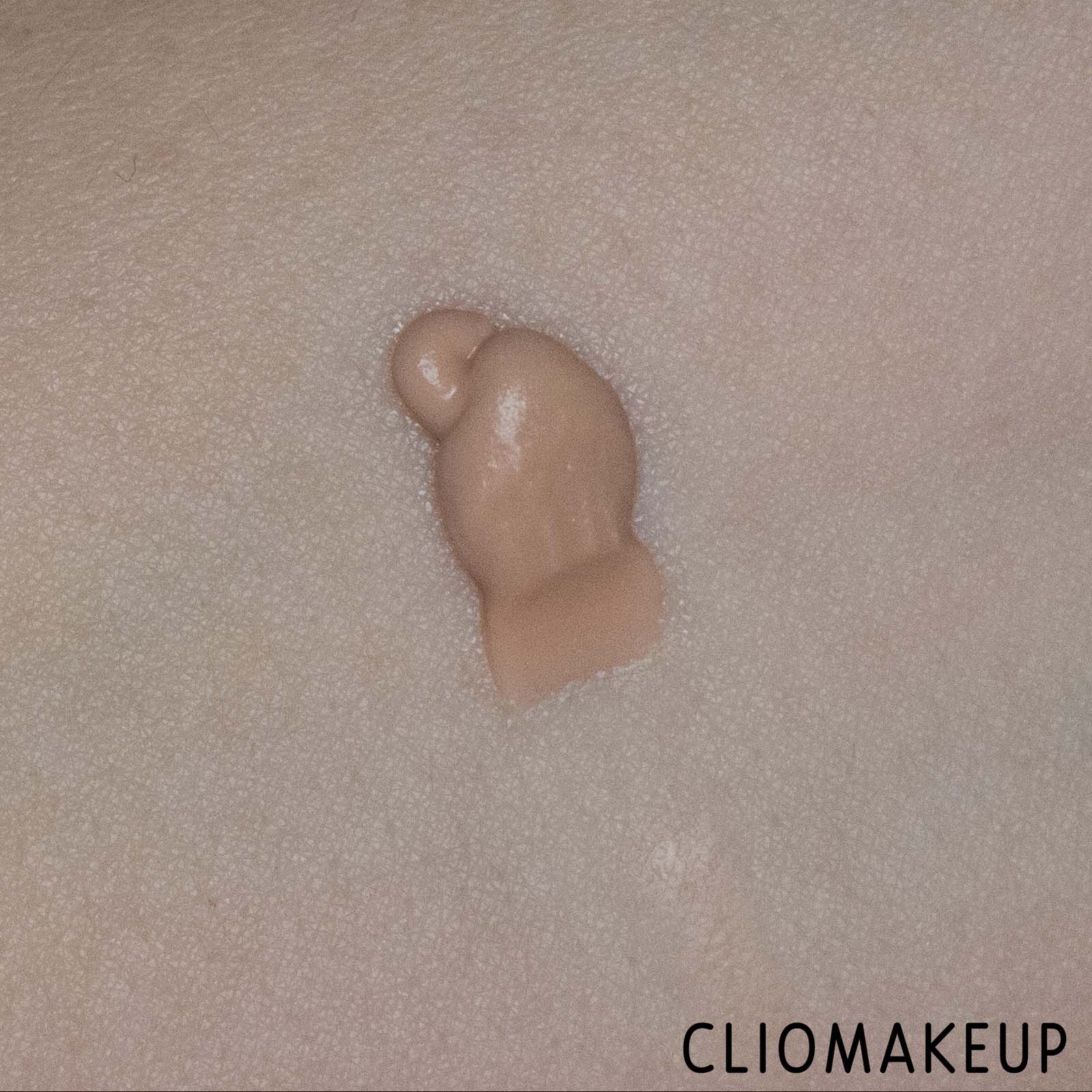 cliomakeup-recensione-primer-benefit-the-porefessional-pore-primer-6