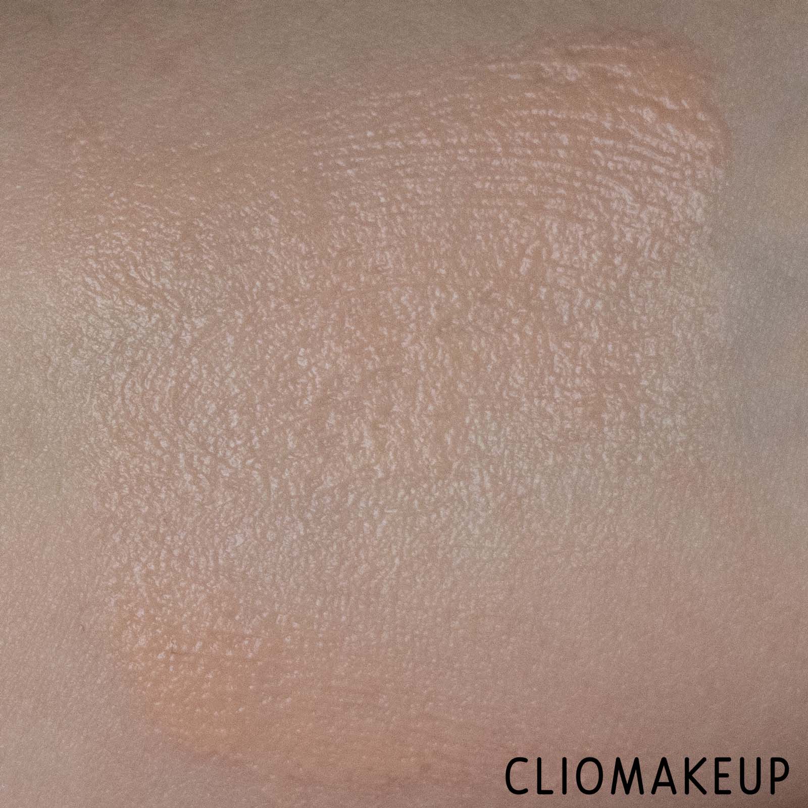 cliomakeup-recensione-primer-benefit-the-porefessional-pore-primer-8