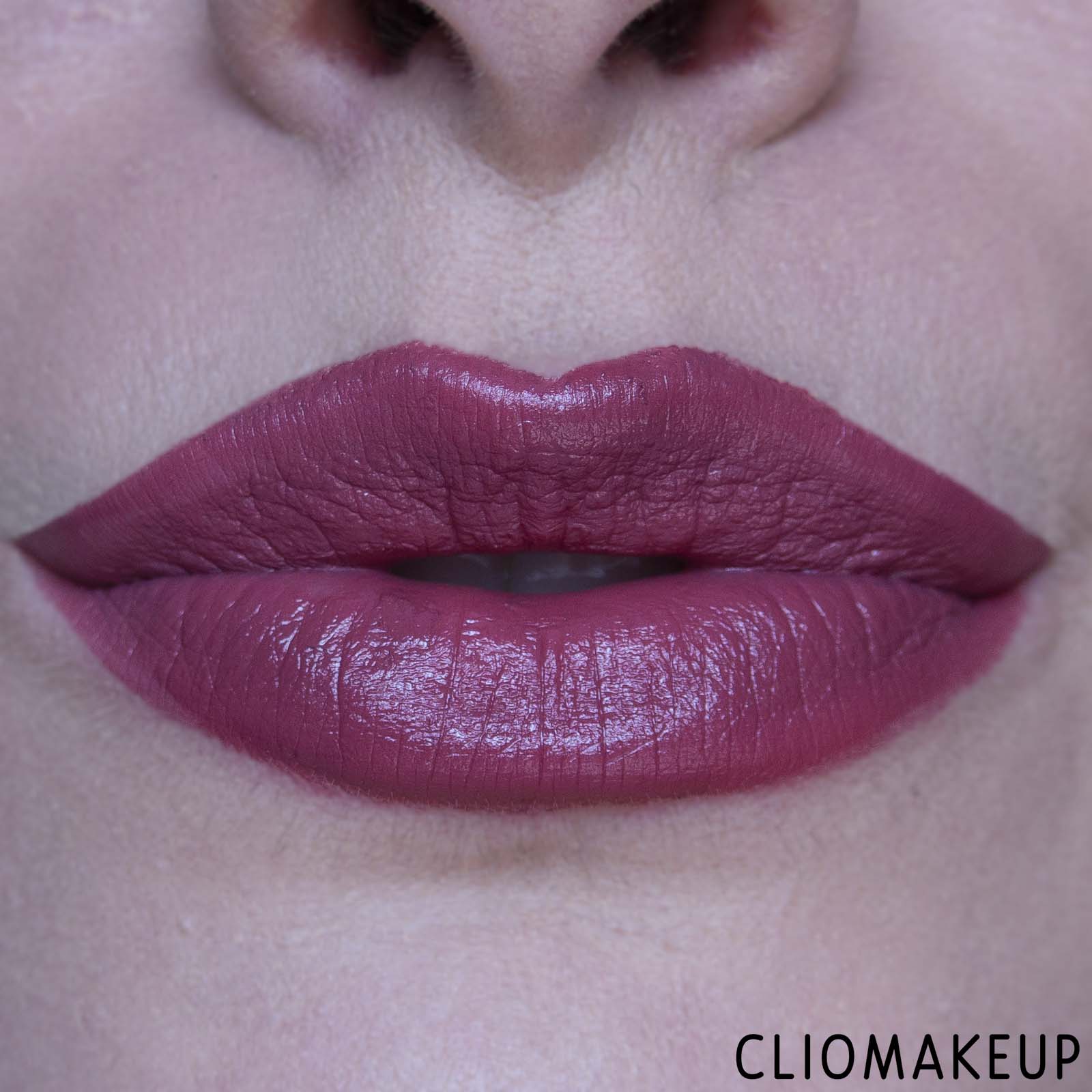 cliomakeup-recensione-rossetti-cremosi-wycon-mischievous-lipstick-11