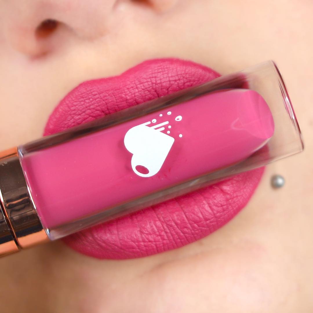 ClioMakeUp-rossetto-liquido-instacrush-liquidlove-5-silvia