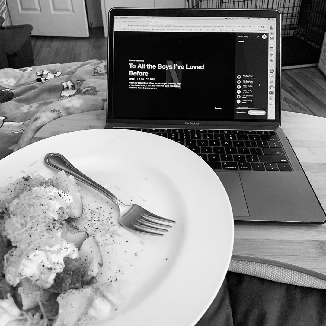 Cliomakeup-cose-da-organizzare-in-quarantena-con-amici-16-netflix