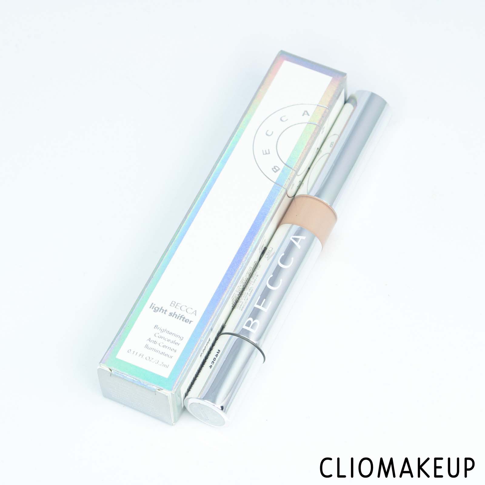 cliomakeup-recensione-correttore-becca-light-shifter-brightening-concealer-4
