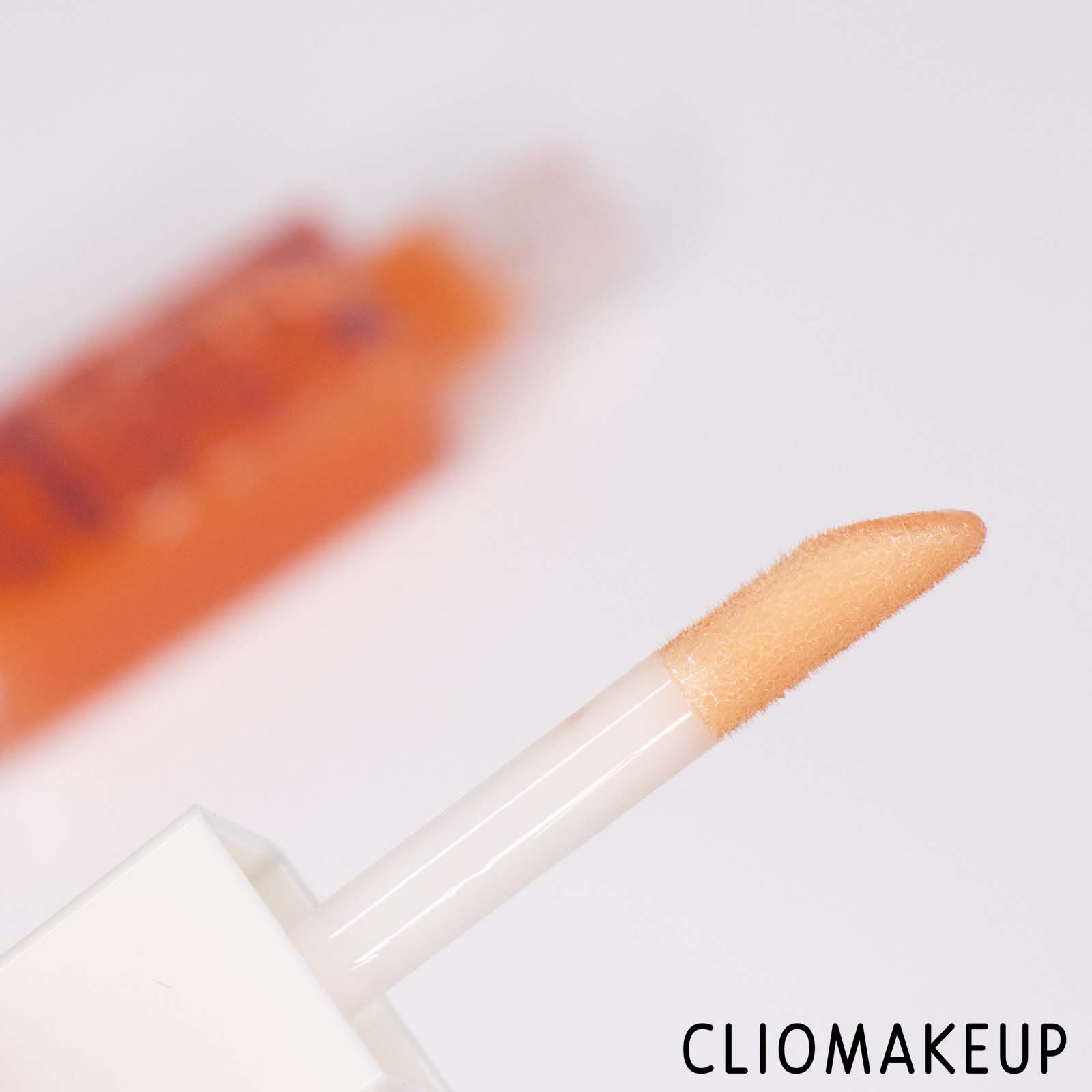 cliomakeup-recensione-gloss-essence-bloom-baby-bloom-lipgloss-5