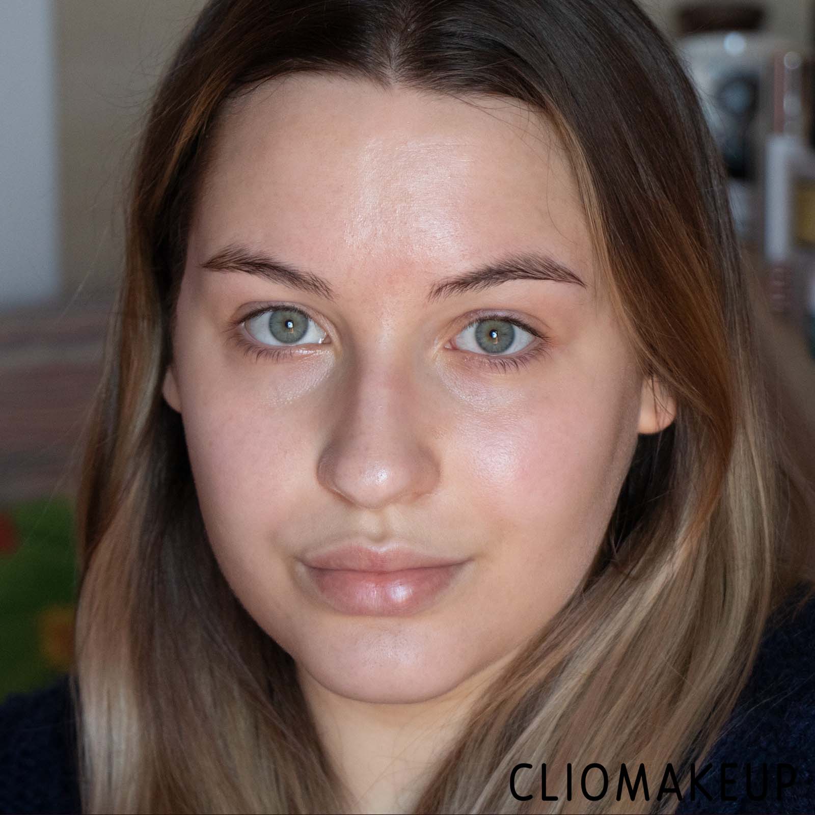 cliomakeup-recensione-primer-too-faced-hangover-replenishing-face-primer-12
