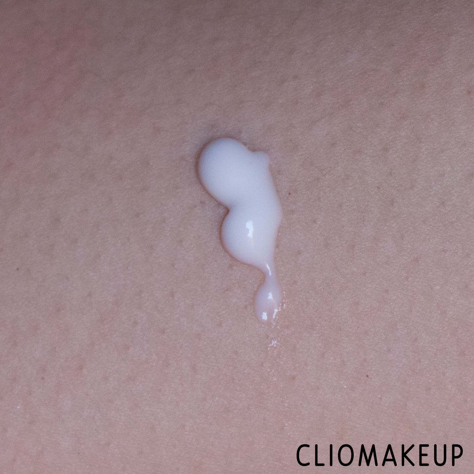cliomakeup-recensione-primer-too-faced-hangover-replenishing-face-primer-6
