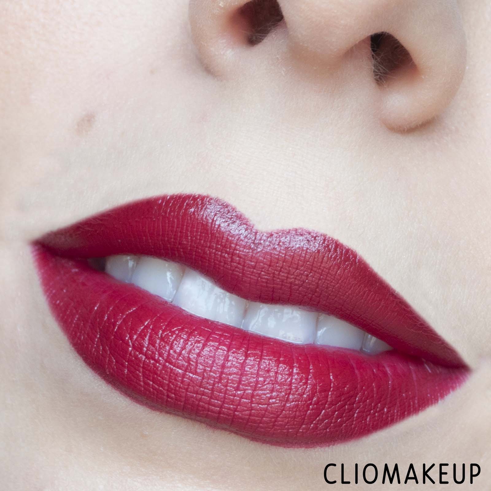 cliomakeup-recensione-rossetti-nyx-shout-loud-satin-lipstick-10